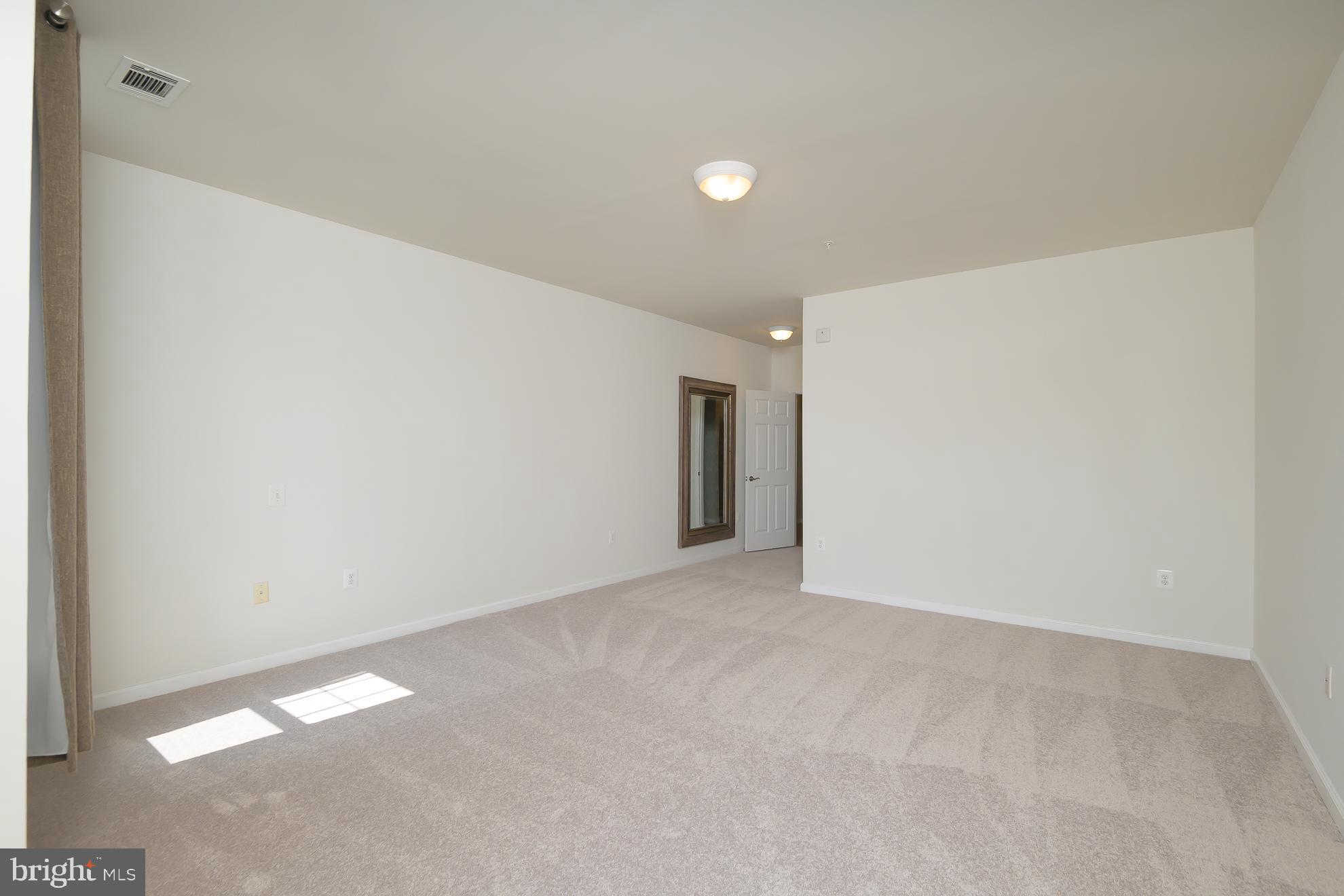 POTOMAC GREEN CONDOMINIUM - Residential