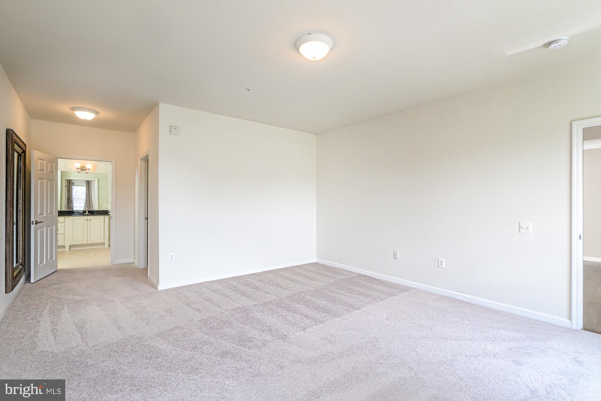 POTOMAC GREEN CONDOMINIUM - Residential