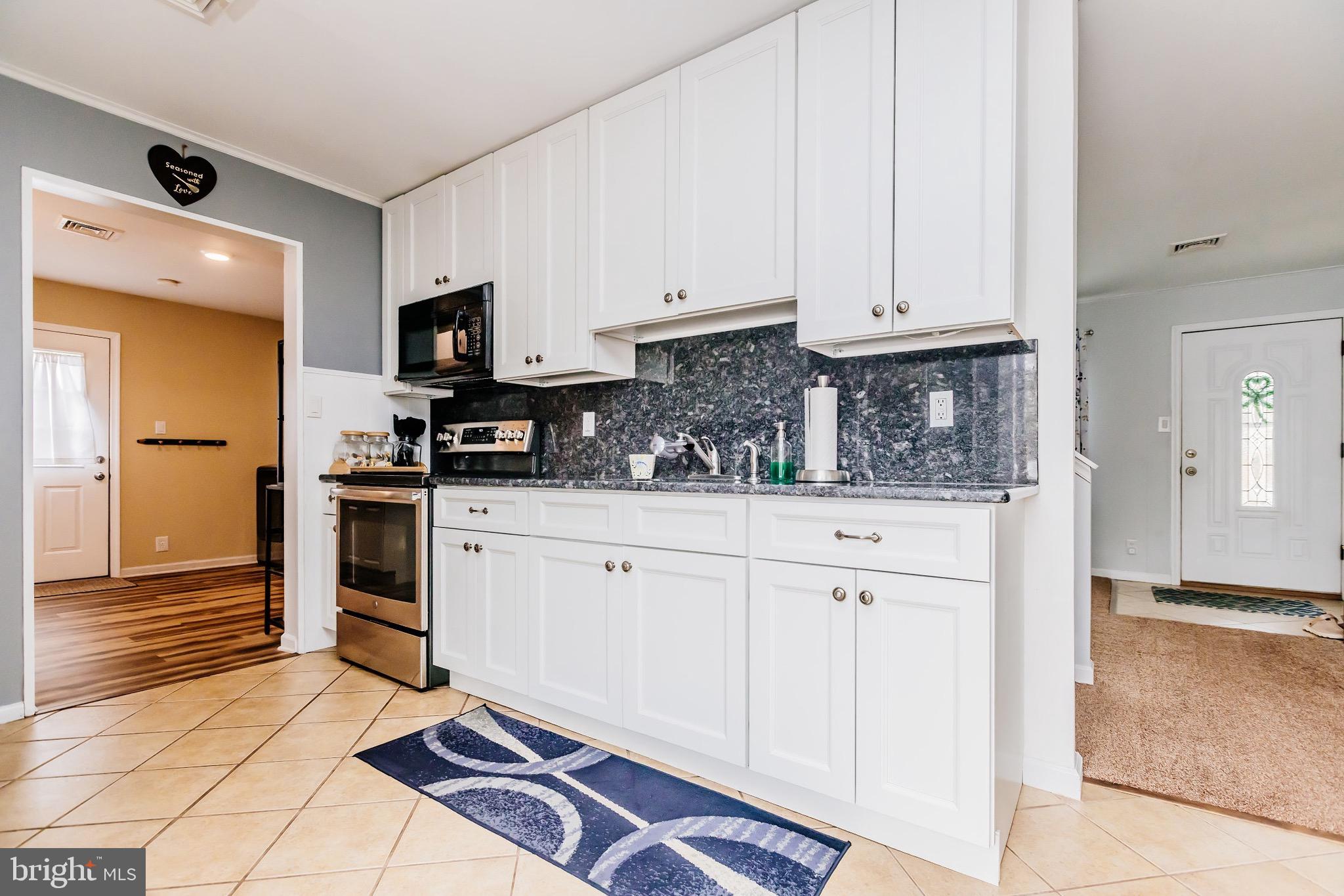 FAIRLESS HILLS - Residential