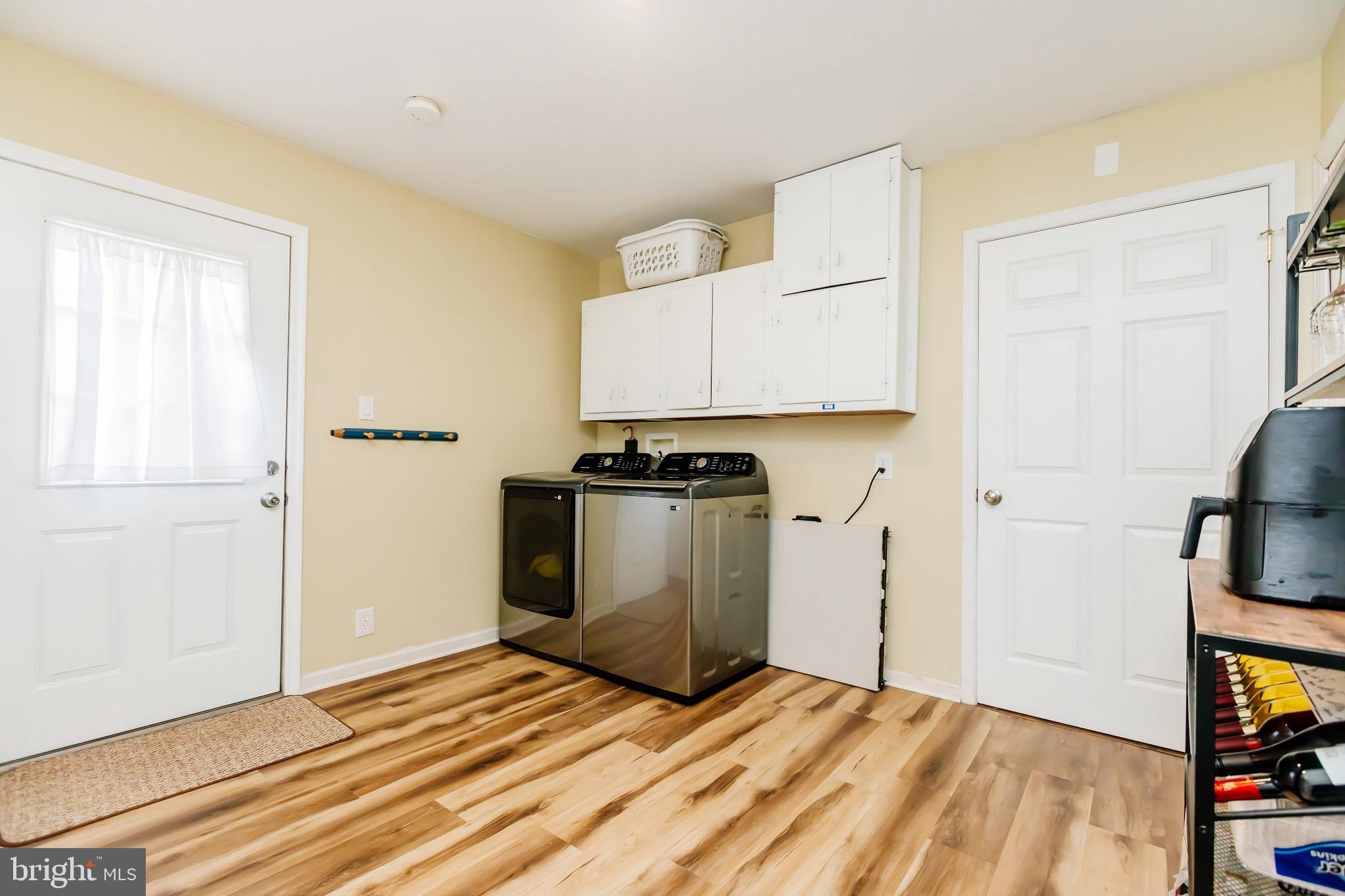 FAIRLESS HILLS - Residential