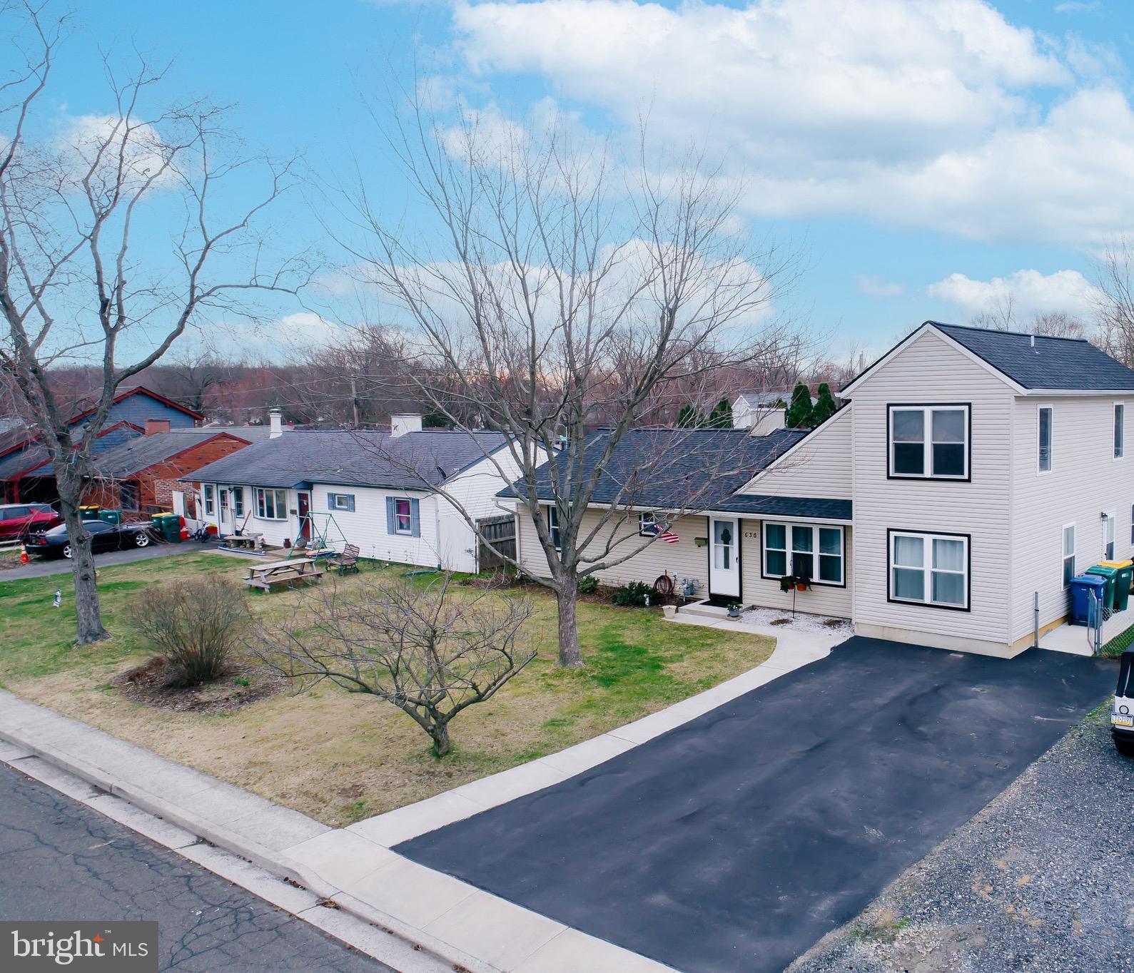 FAIRLESS HILLS - Residential