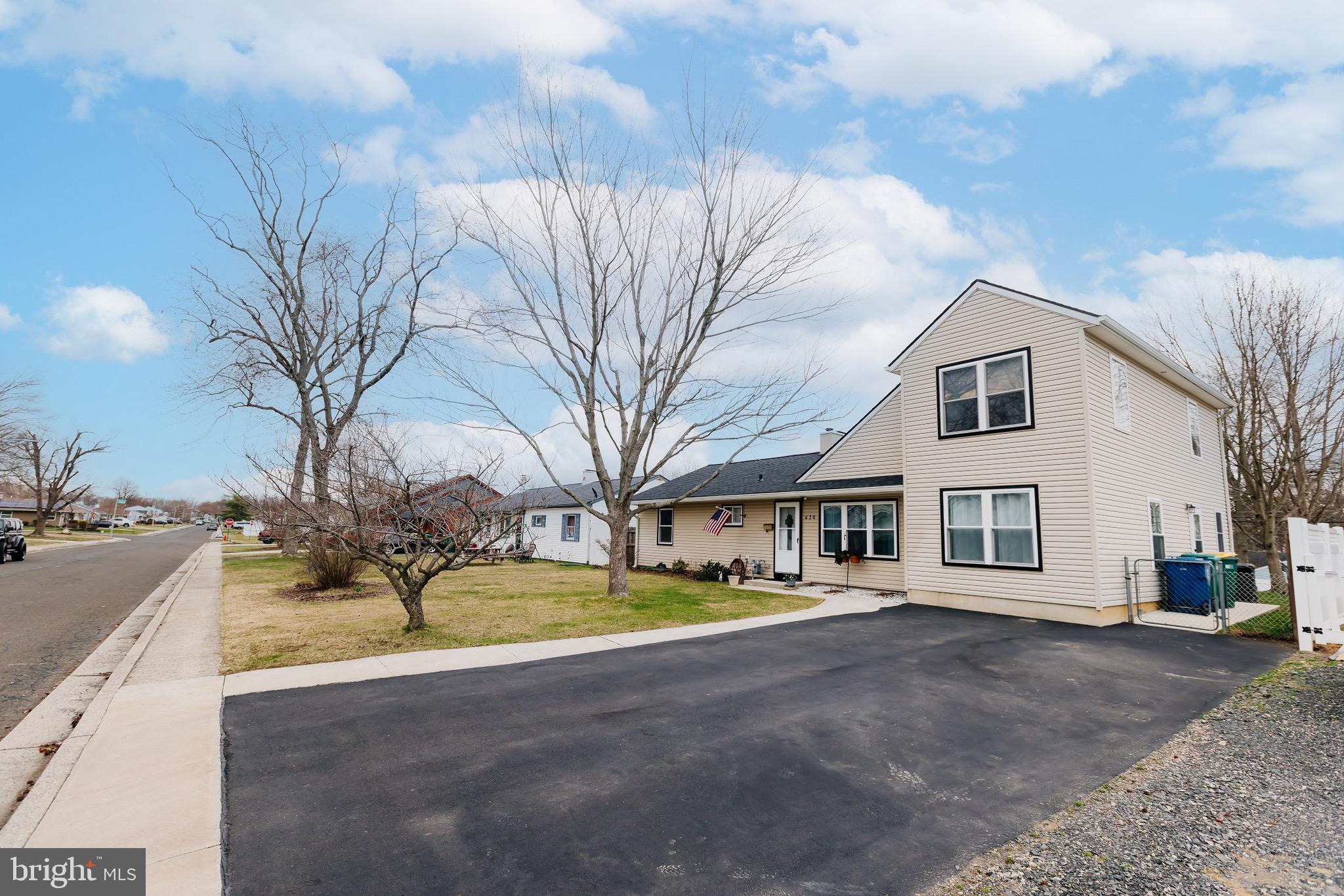 FAIRLESS HILLS - Residential