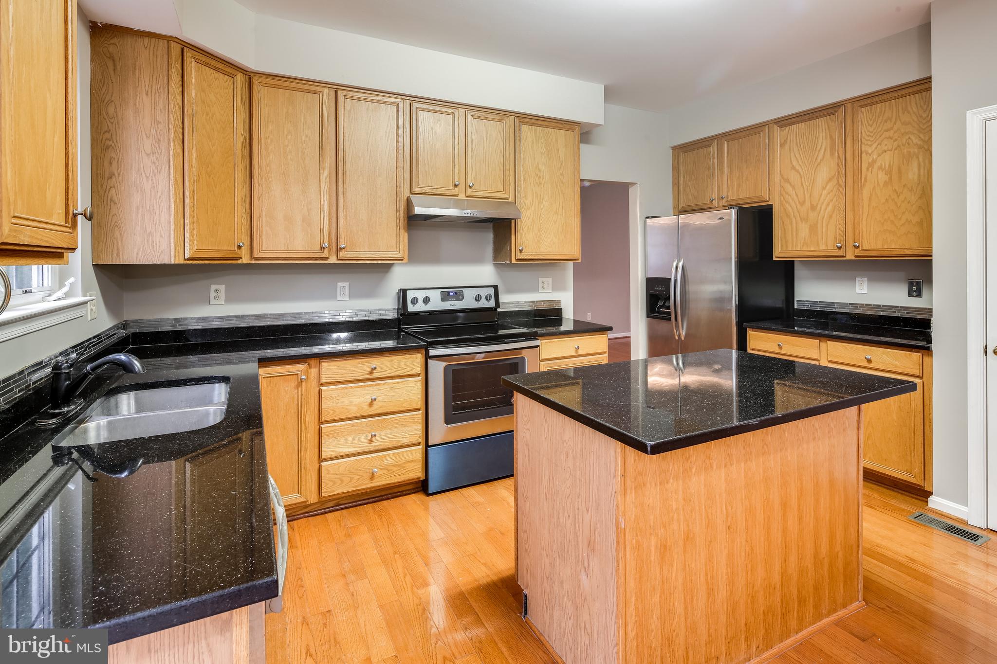 RIVER HILL - Residential Lease