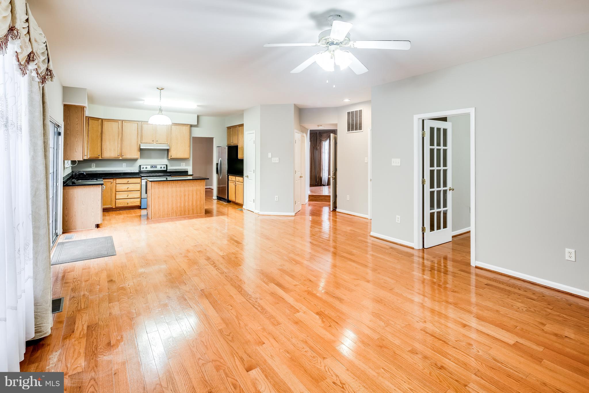 RIVER HILL - Residential Lease