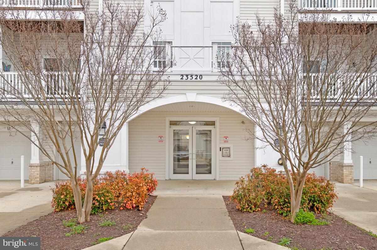 23520 F D R BOULEVARD 304