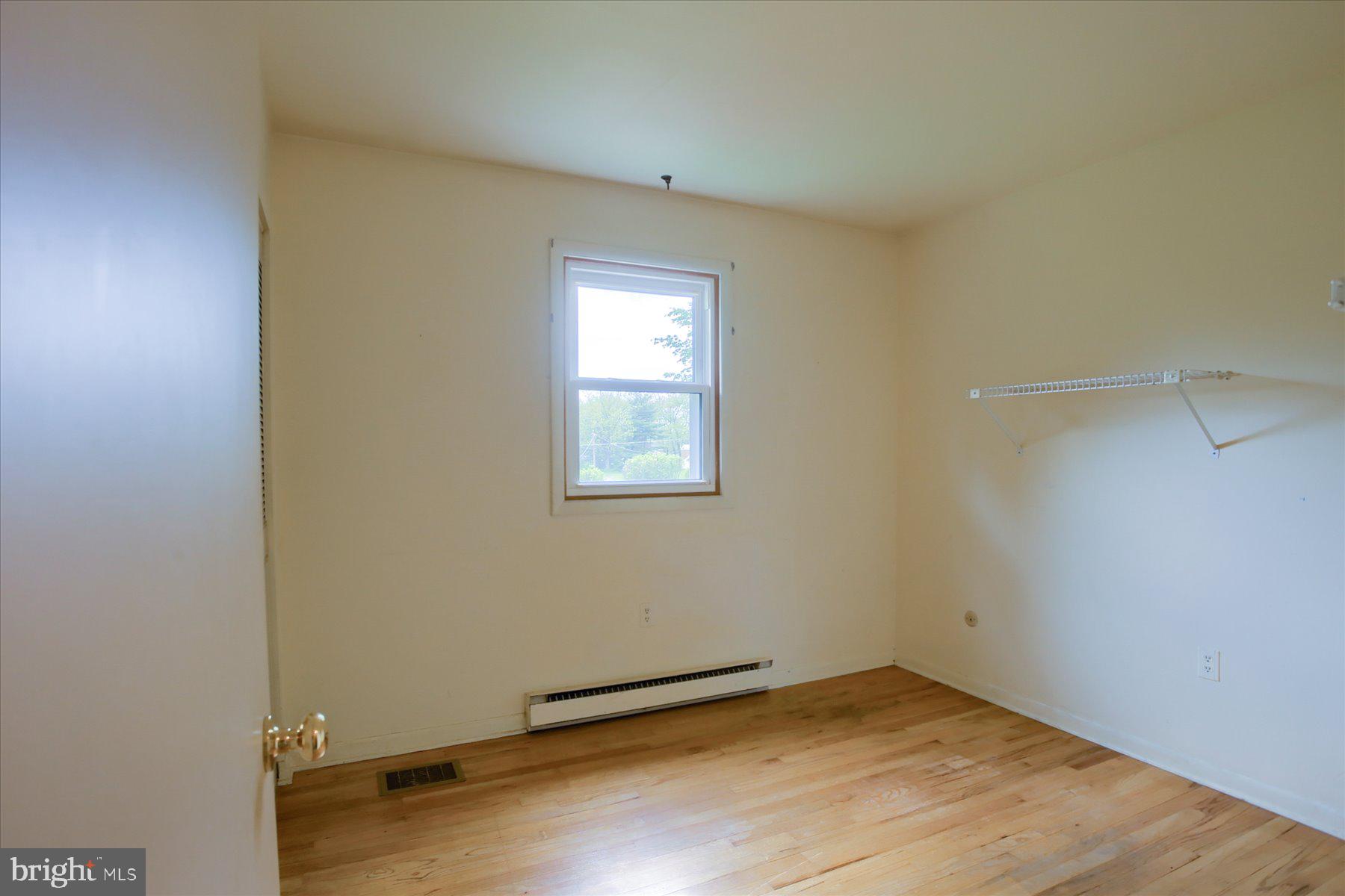 CREEKVIEW HEIGHTS - Residential