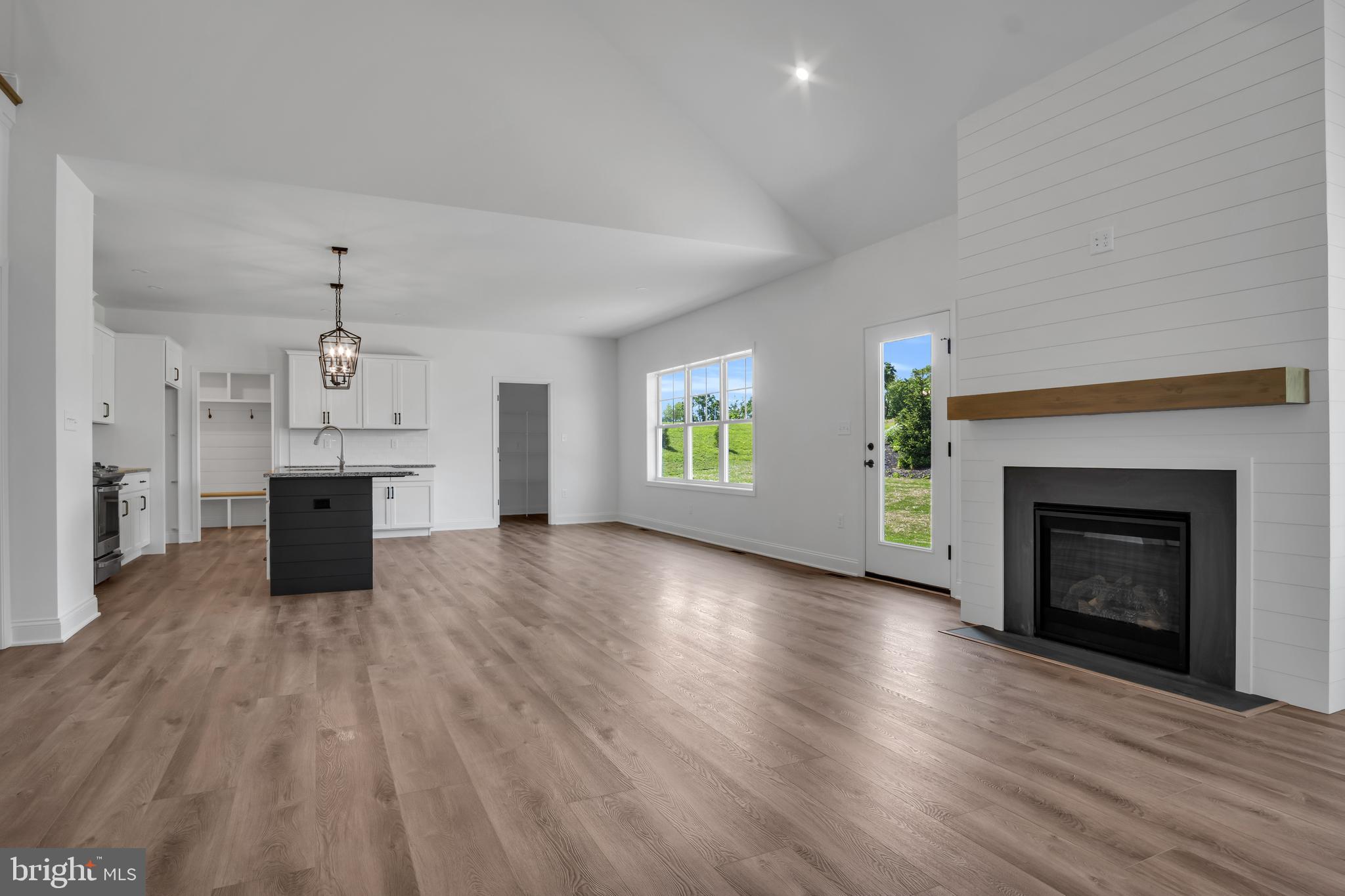 CUMBERLAND RANGE ESTATES - Residential