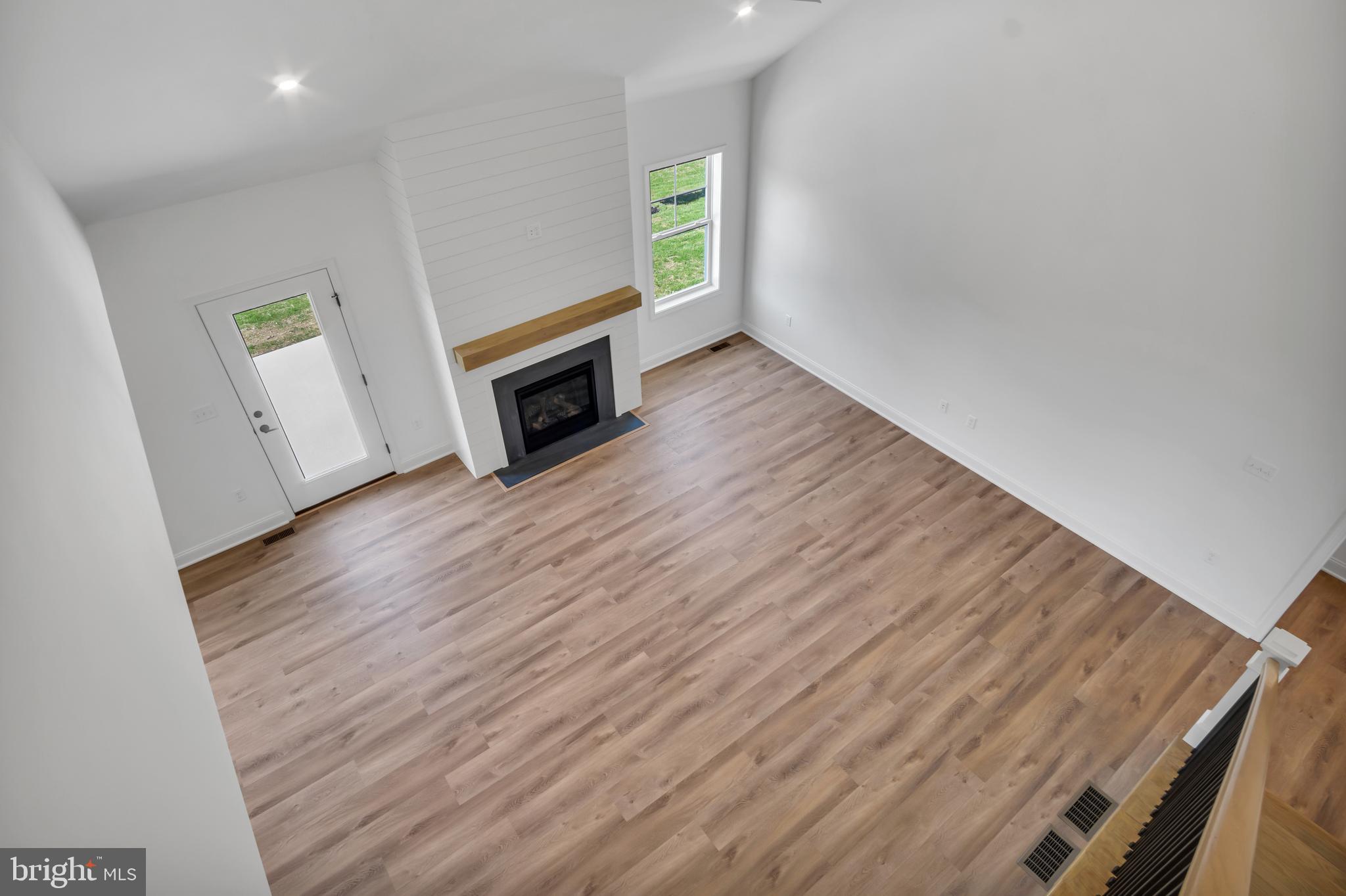 CUMBERLAND RANGE ESTATES - Residential