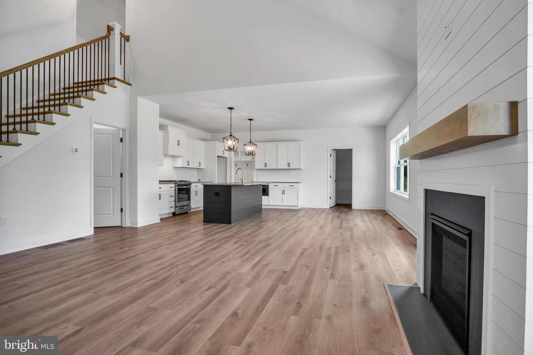 CUMBERLAND RANGE ESTATES - Residential