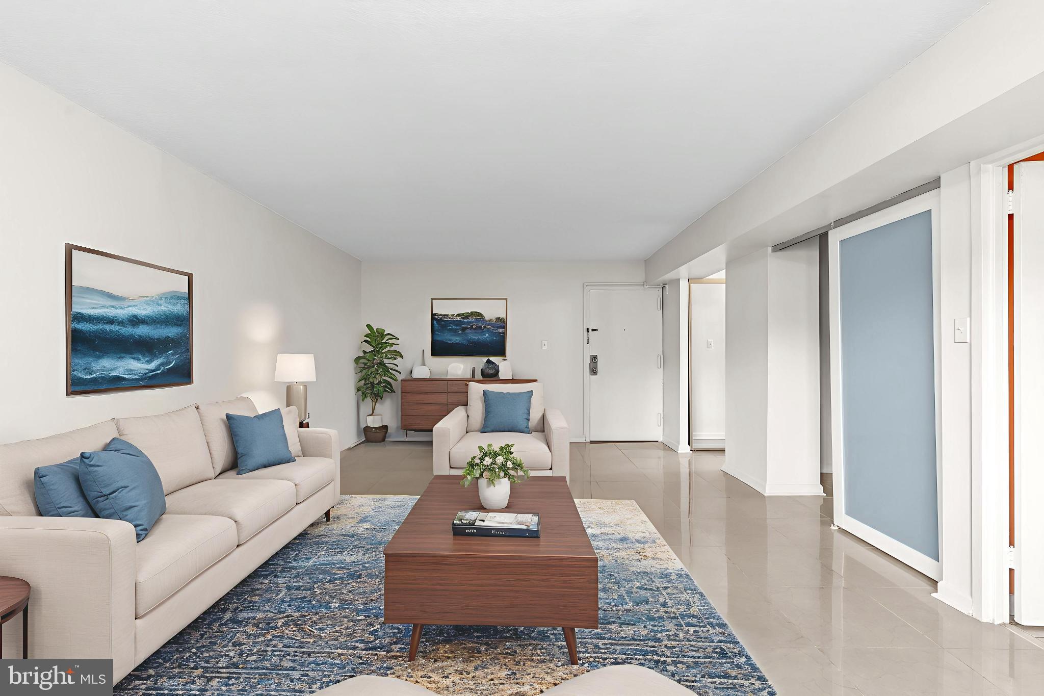 PRESIDENTIAL TOWERS - Residential