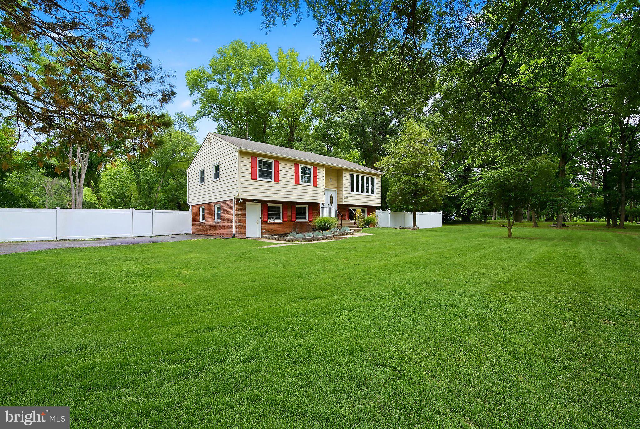 5017 CHURCH ROAD