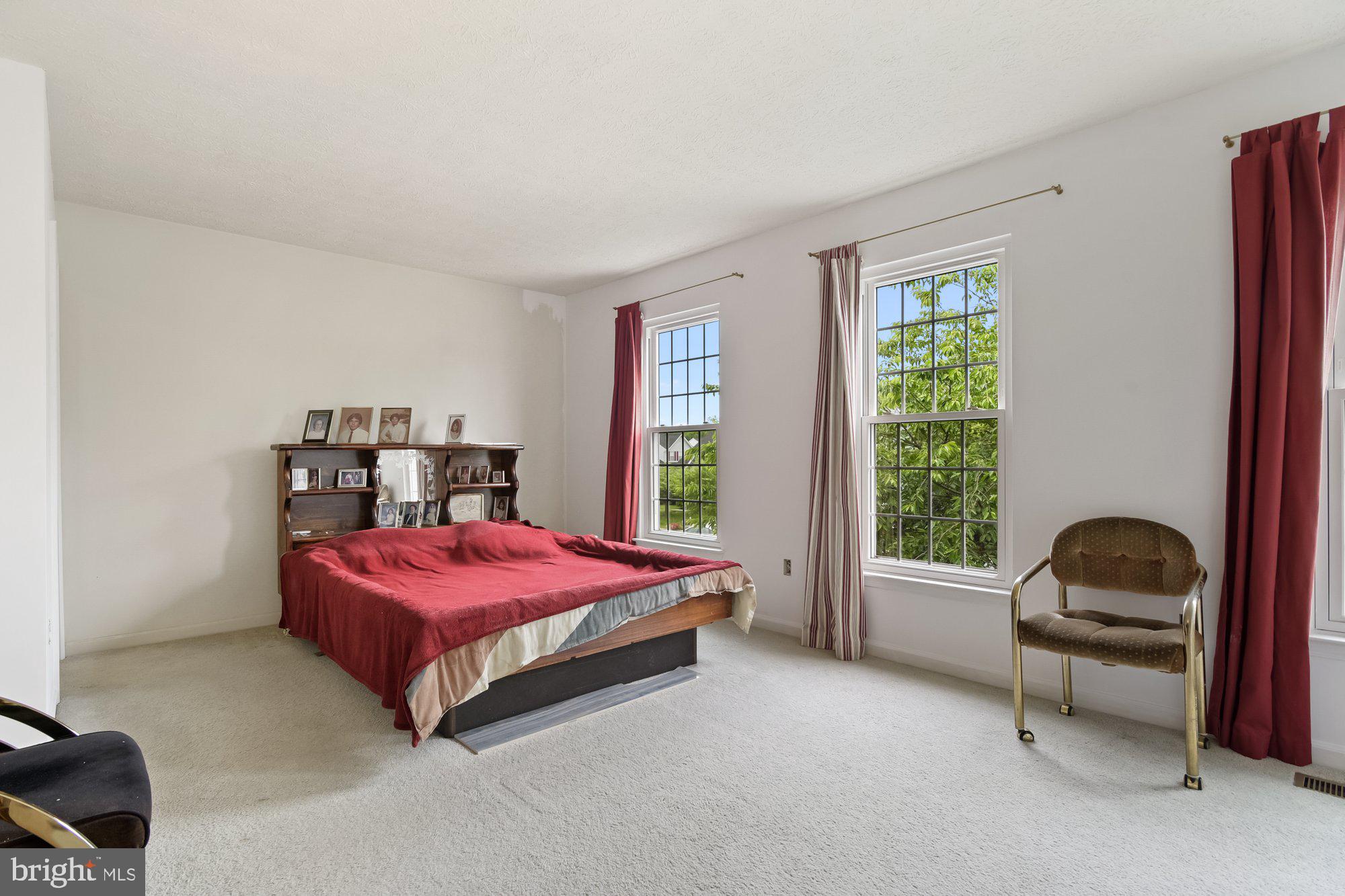 HARBOUR OAKS - Residential