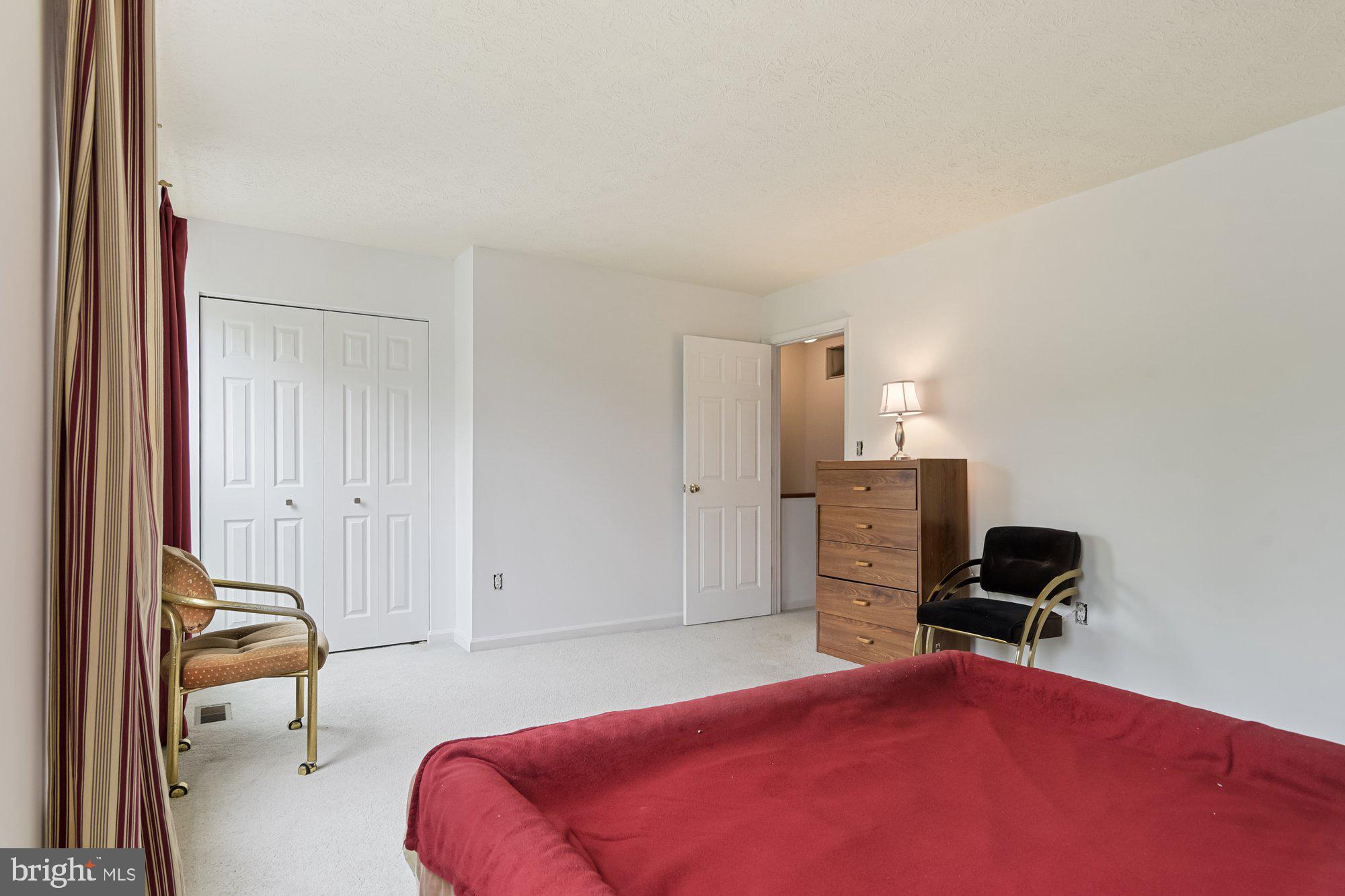 HARBOUR OAKS - Residential