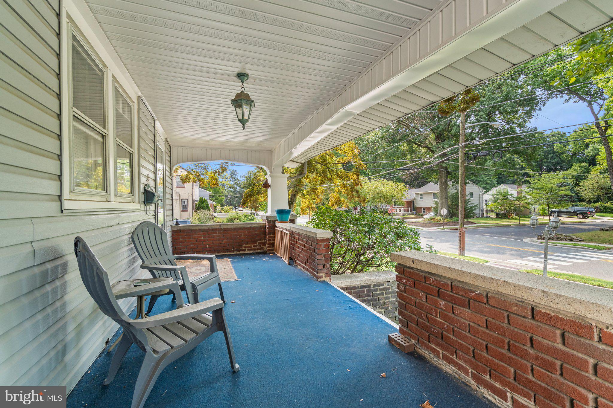 33 W PARK BOULEVARD