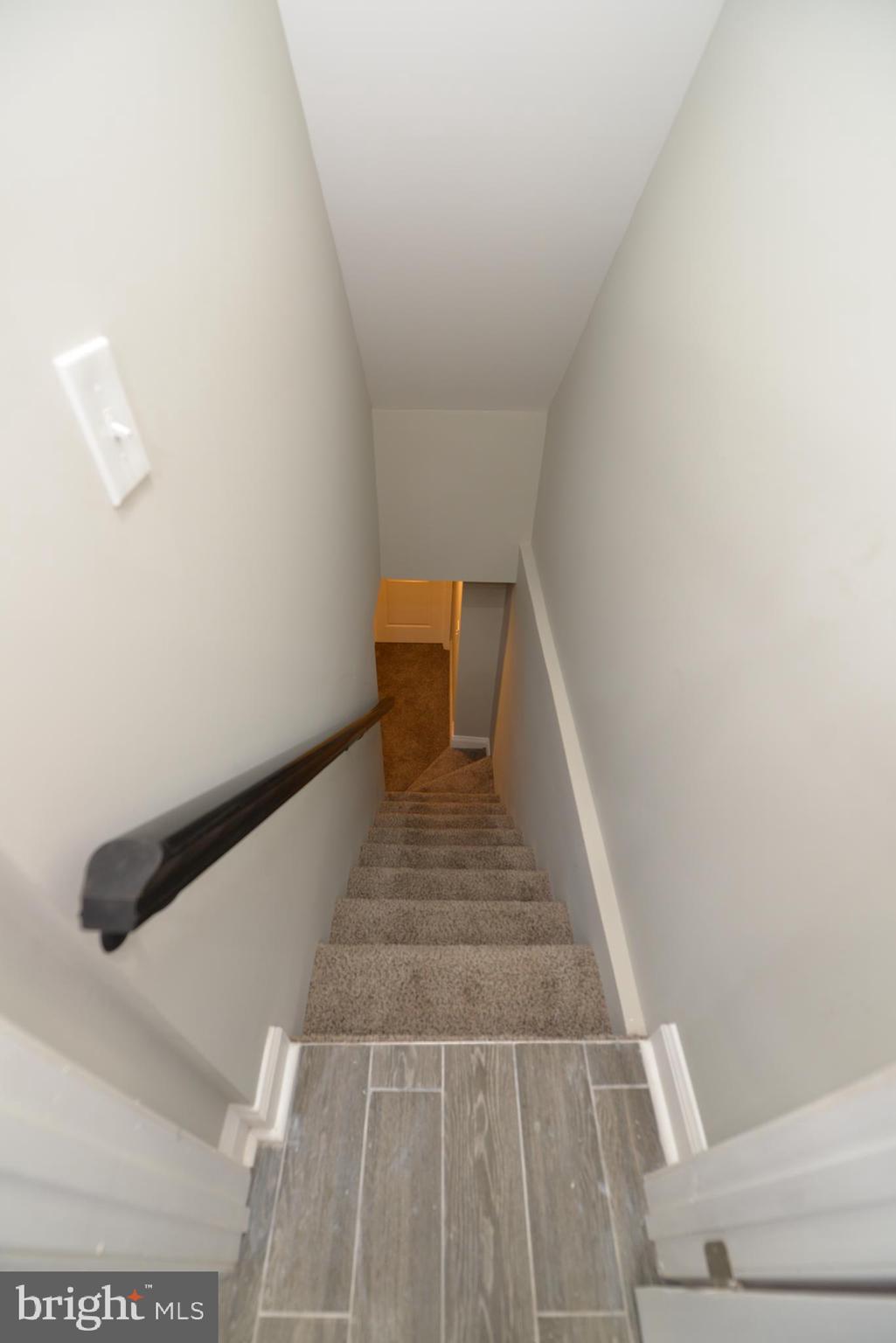 ELWOOD PARK - Residential