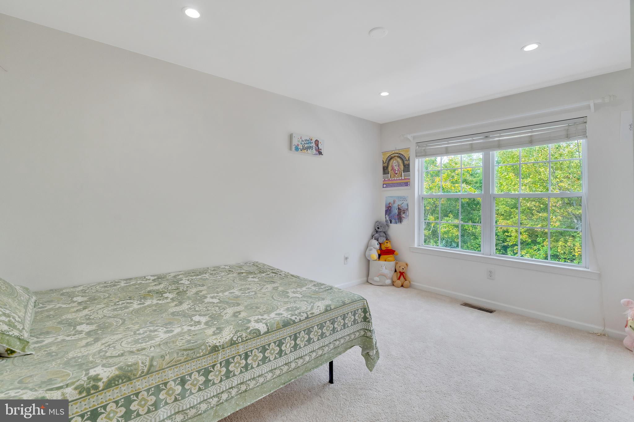 VALLEY VIEW - Residential