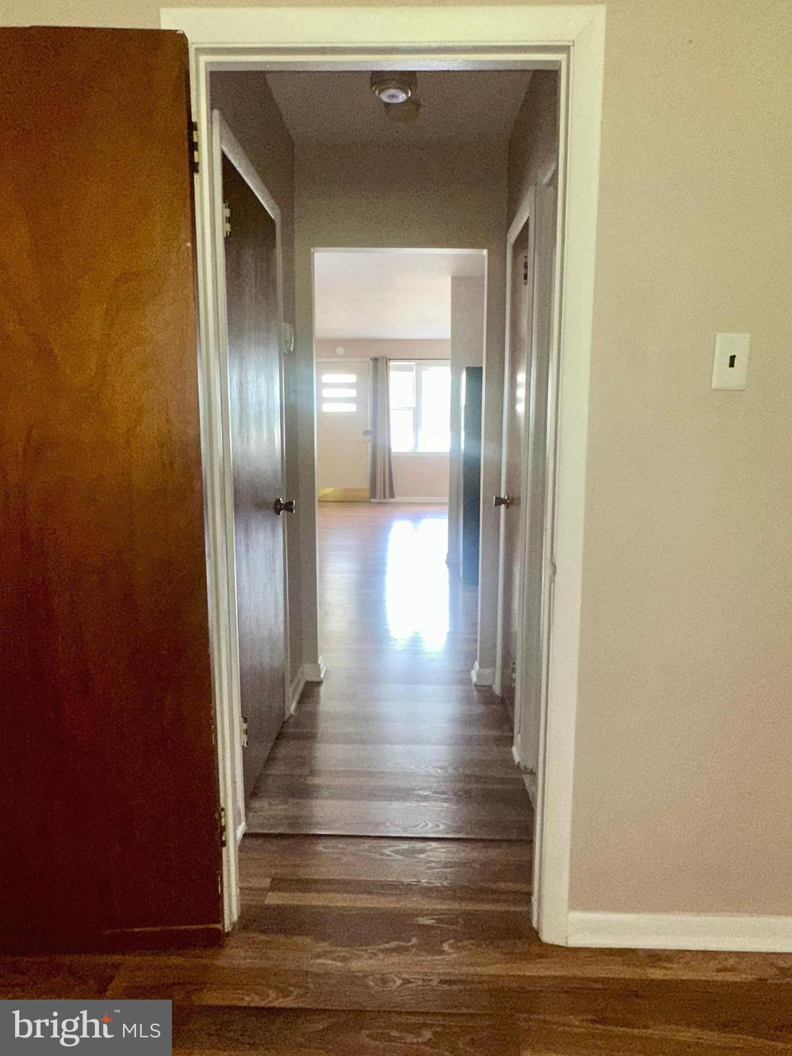 GLENSIDE - Residential Lease