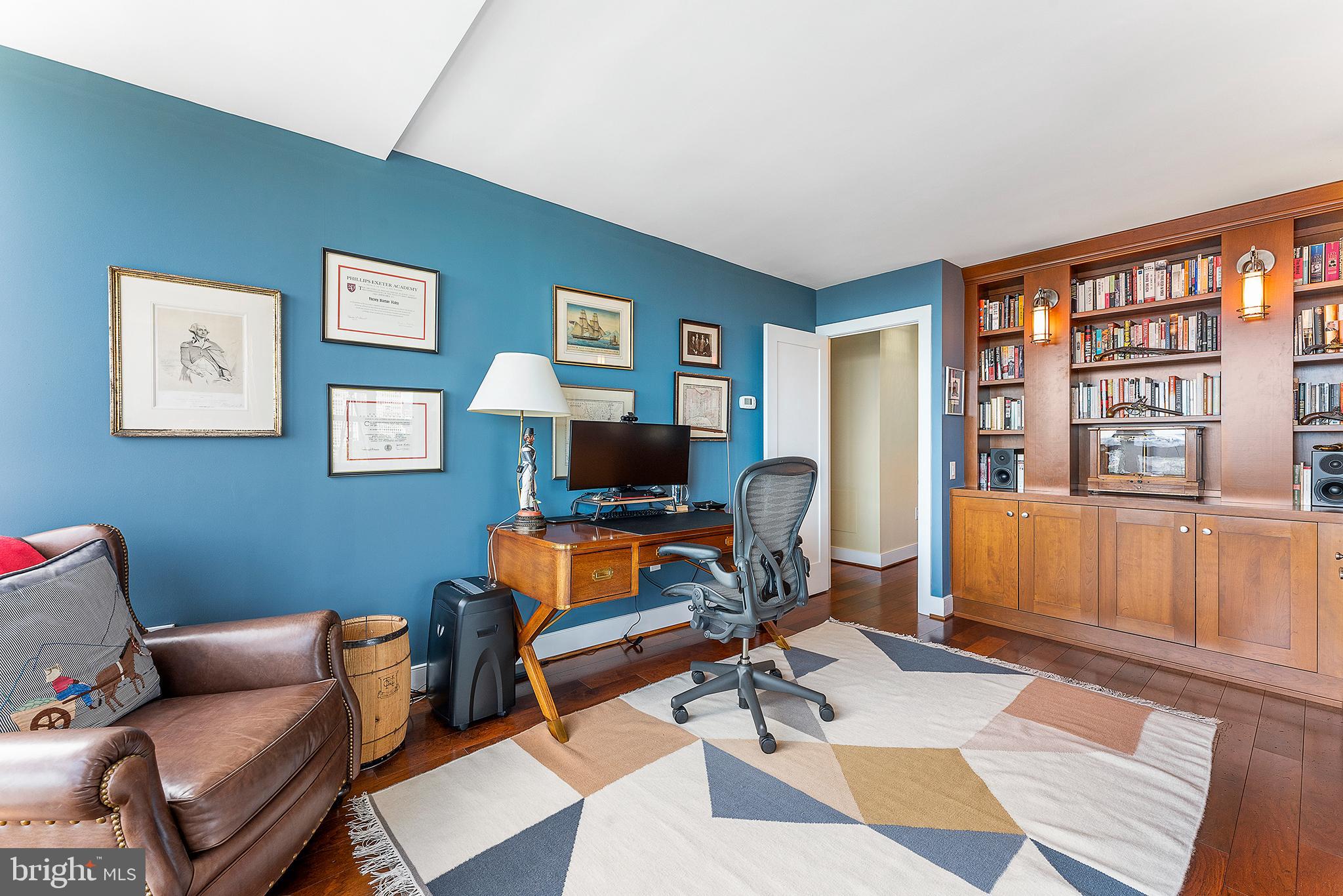 INDEPENDENCE PLACE - Residential