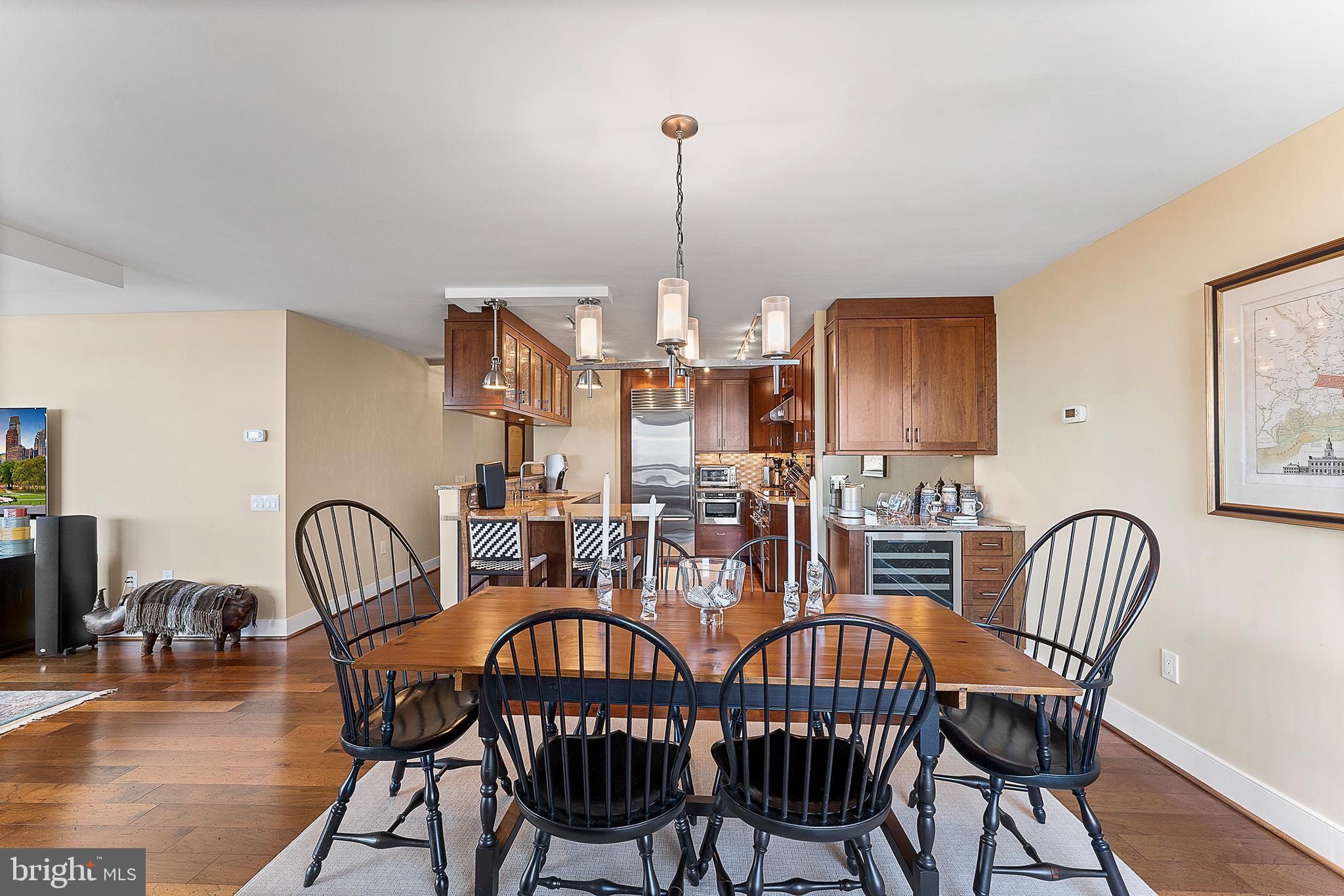 INDEPENDENCE PLACE - Residential