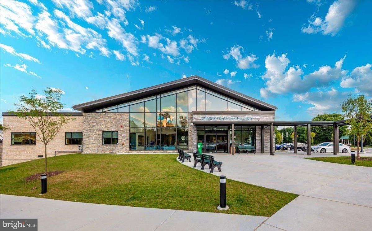 MONTGOMERY MUTUAL COOP - Residential