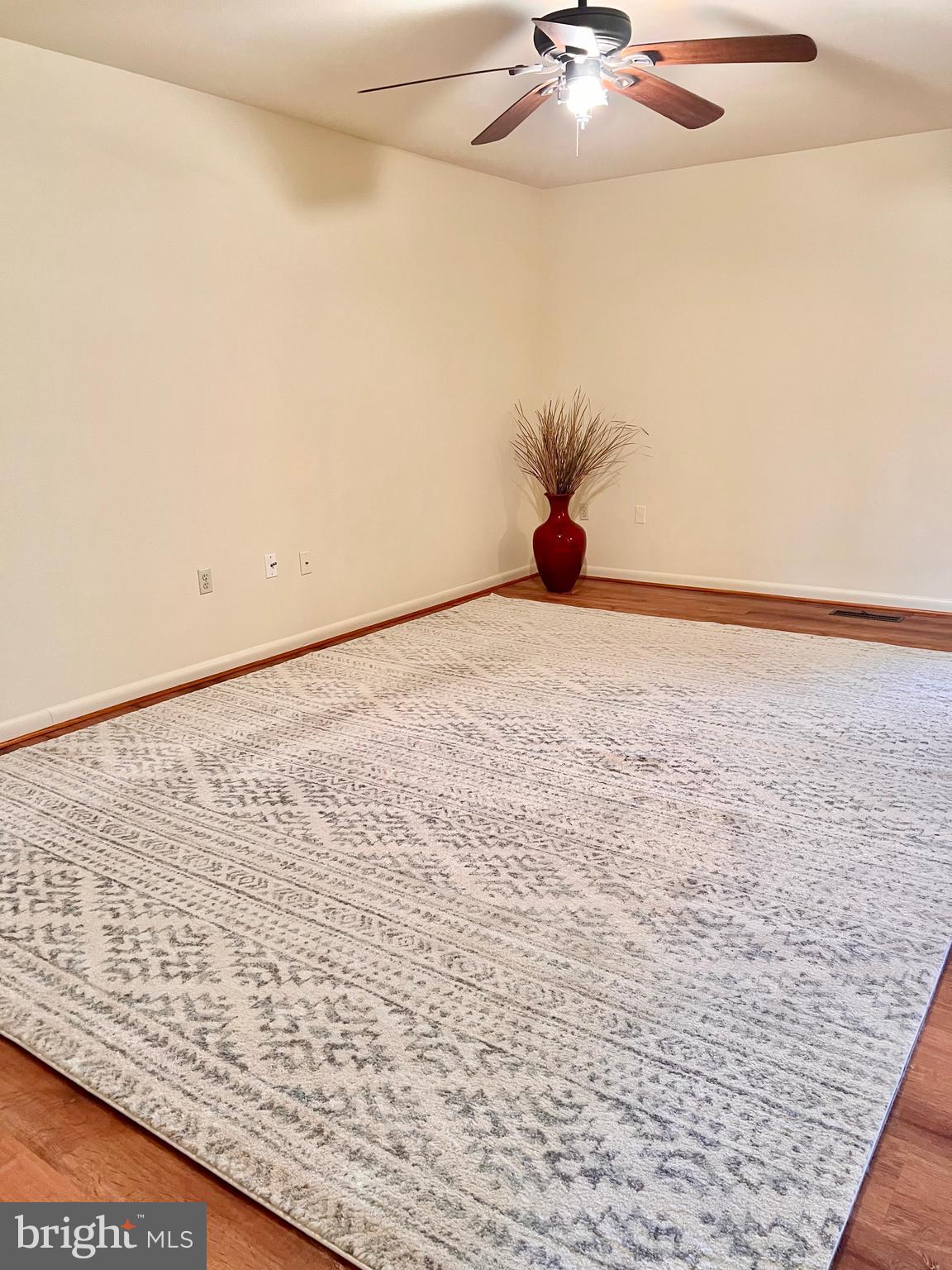 MONTGOMERY MUTUAL COOP - Residential