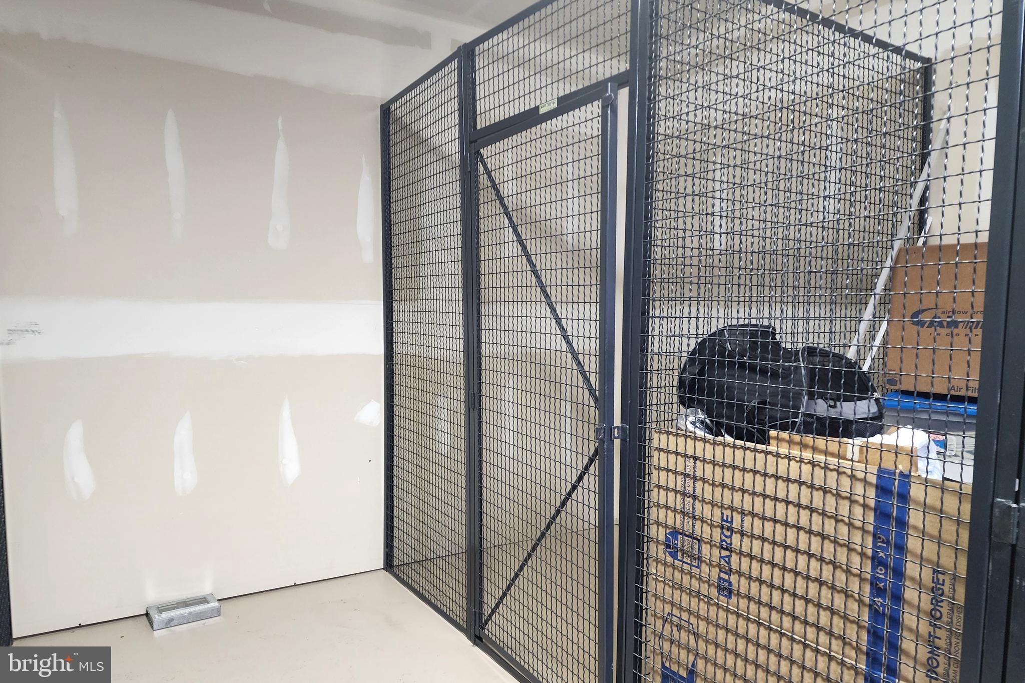 WAVERLY WOODS - Residential