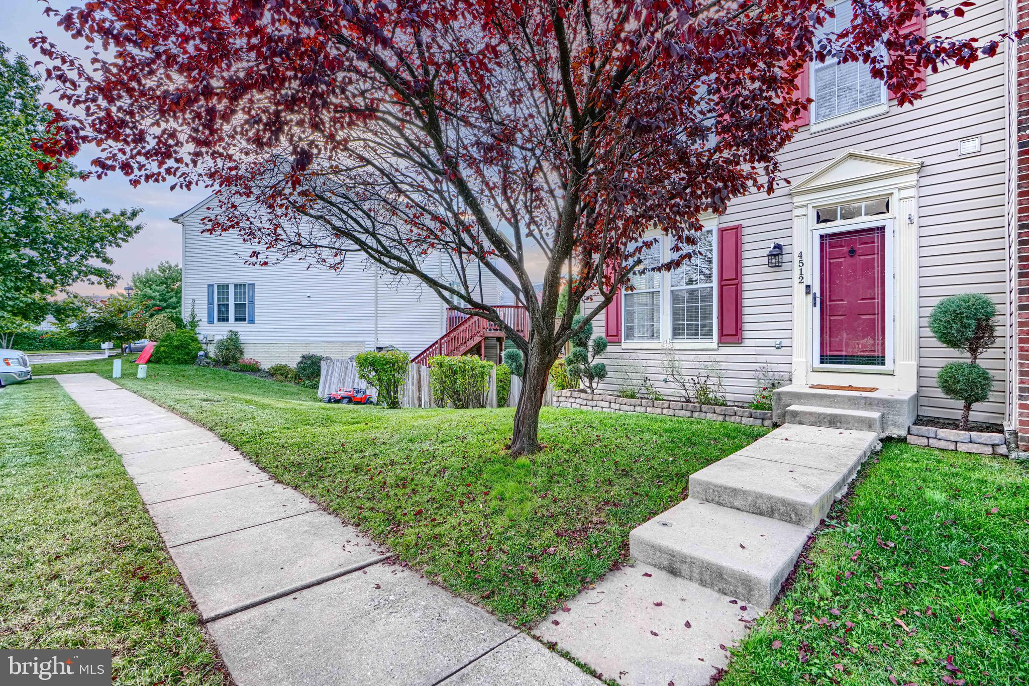 4512 WARM STONE CIRCLE