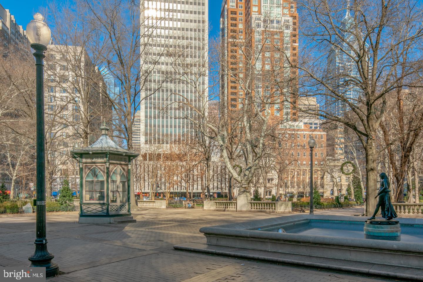 RITTENHOUSE SQUARE - Residential