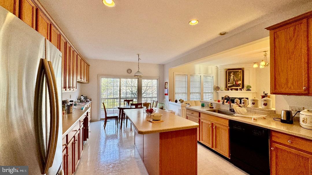 RIDINGS AT HUNTERS RUN - Residential