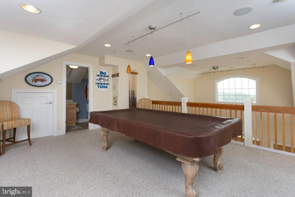 INDIAN BEACH - Residential