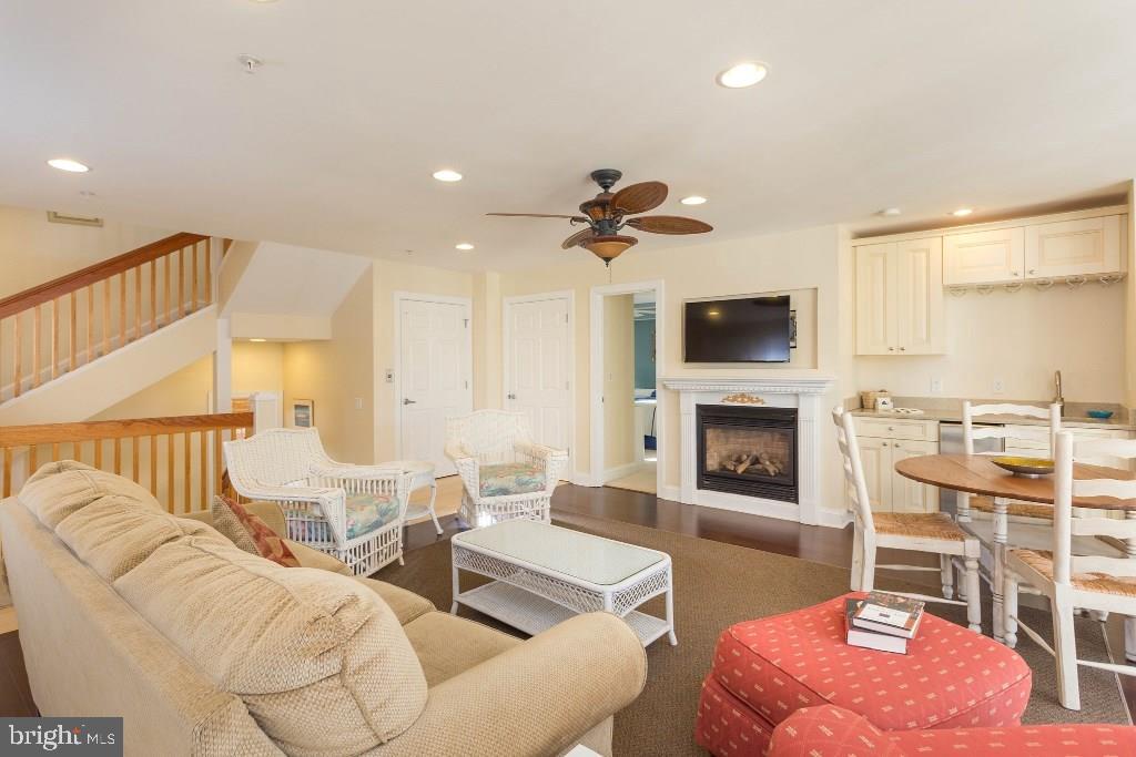 INDIAN BEACH - Residential