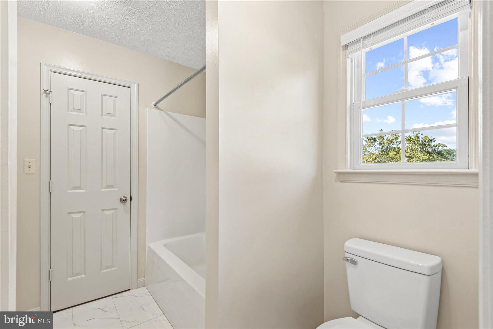 CLASSIC SHORES - Residential