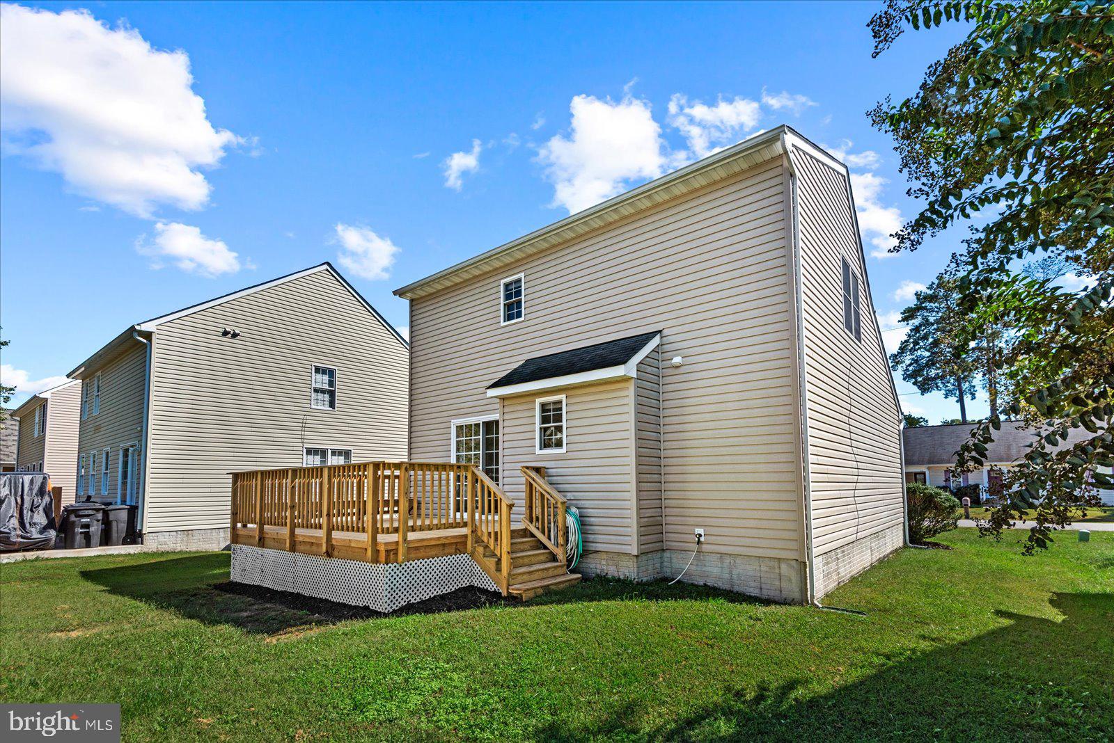 CLASSIC SHORES - Residential