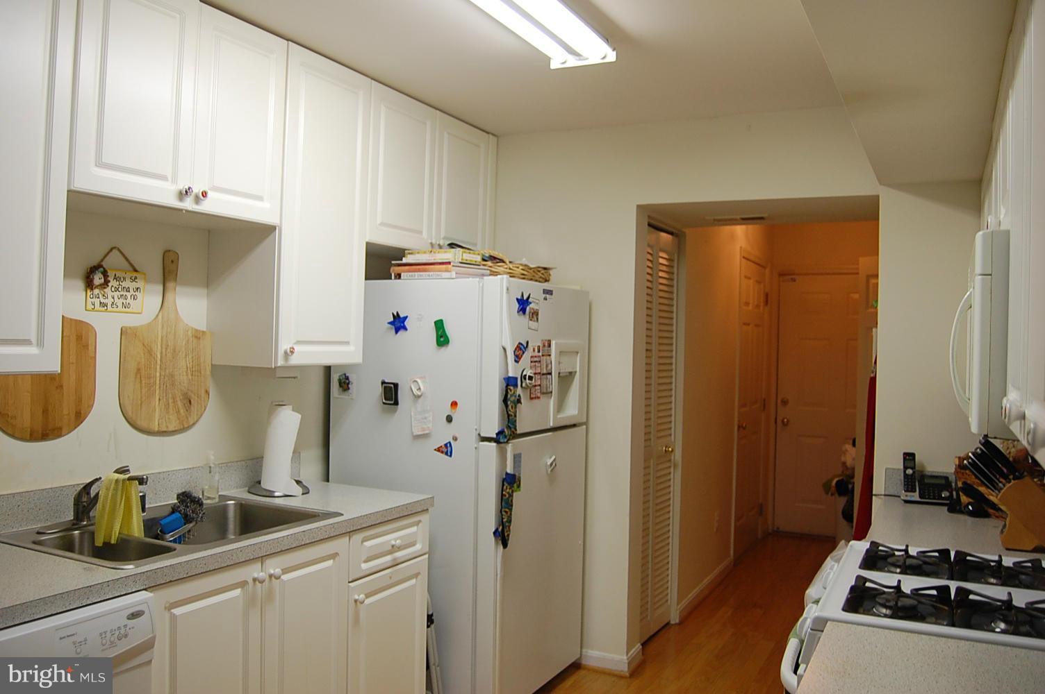 SANDERS MILL - Residential Lease