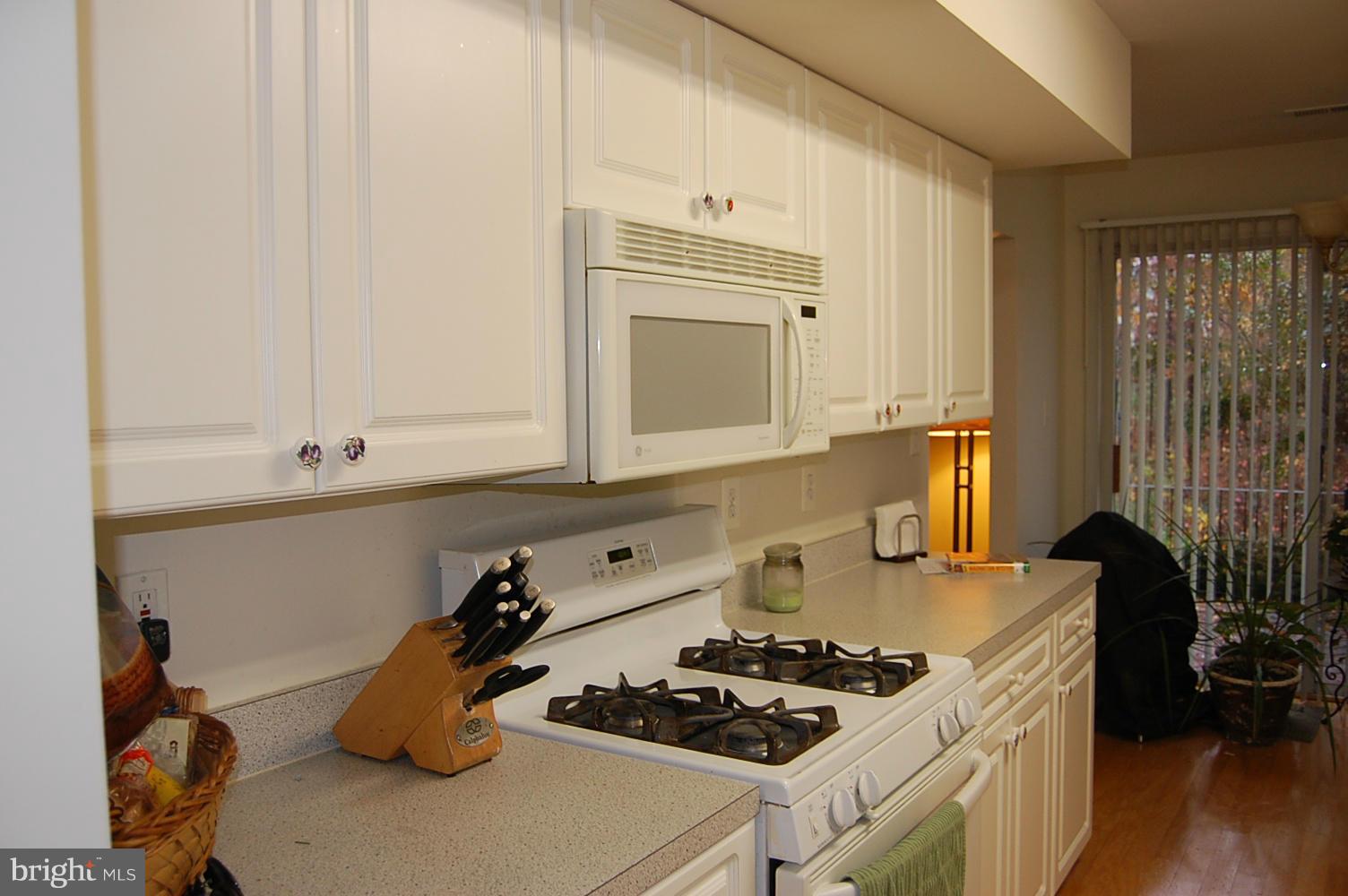 SANDERS MILL - Residential Lease