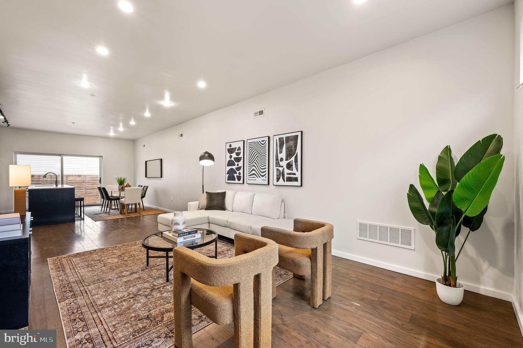 529 W JEFFERSON STREET