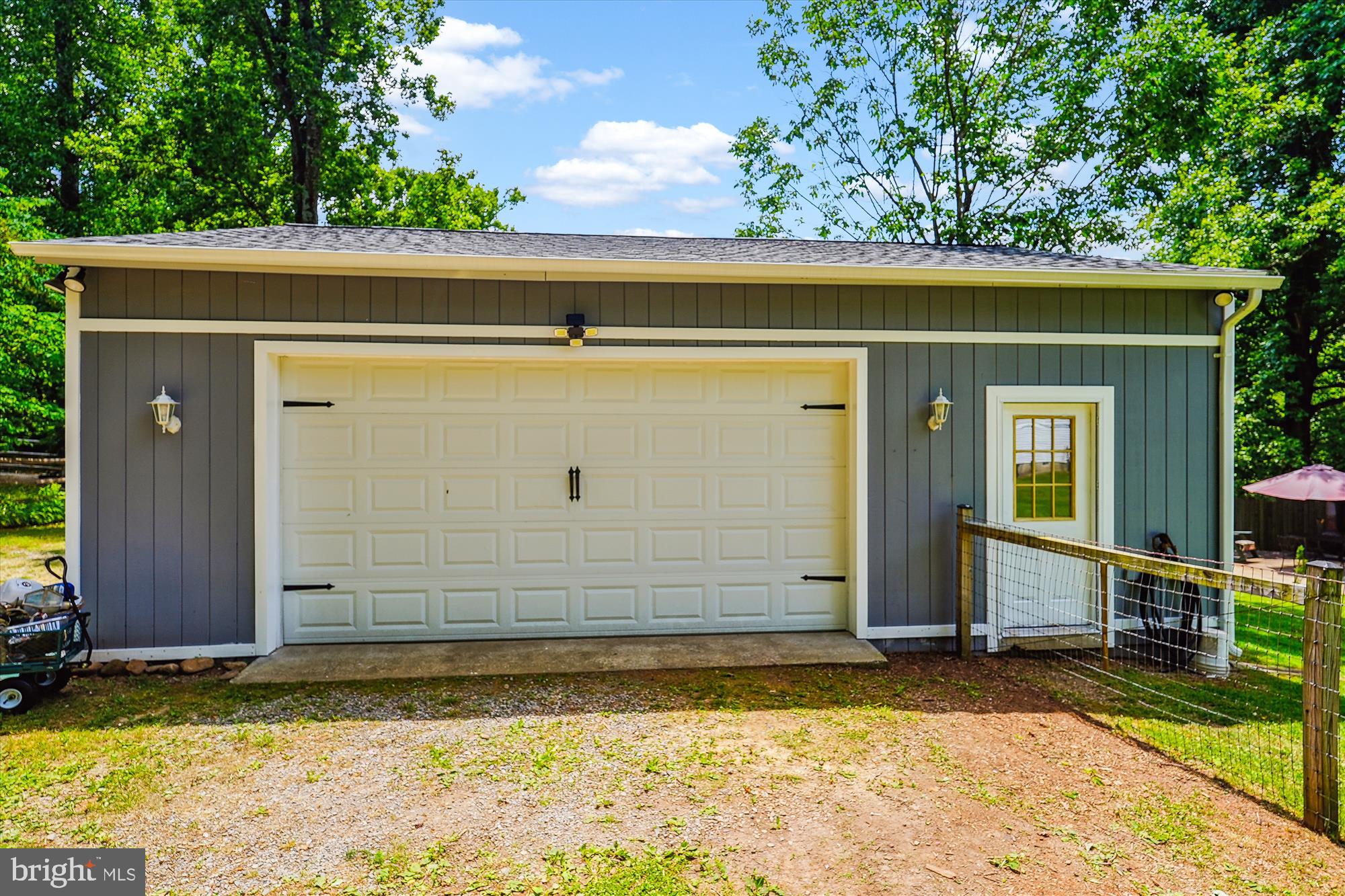 SKYLINE ORCHARDS - Residential