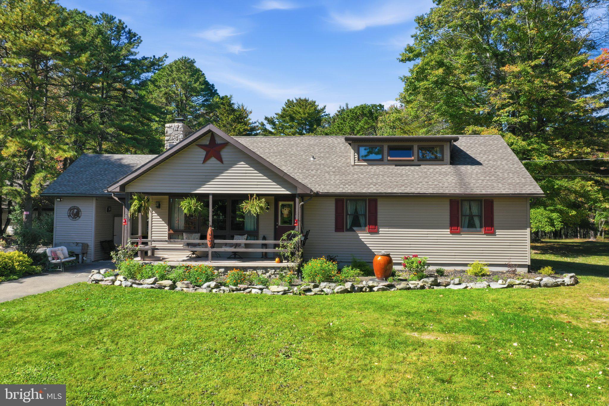 1437 TWIN PINE ROAD