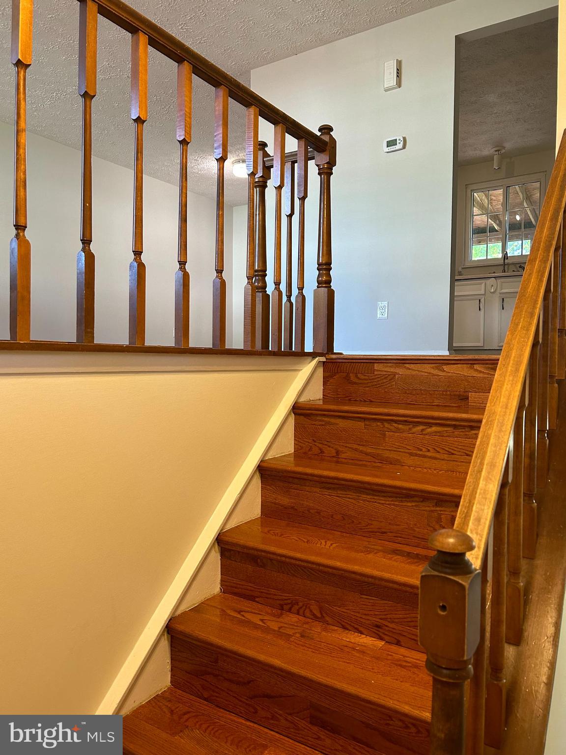 FOX MILL ESTATES - Residential Lease