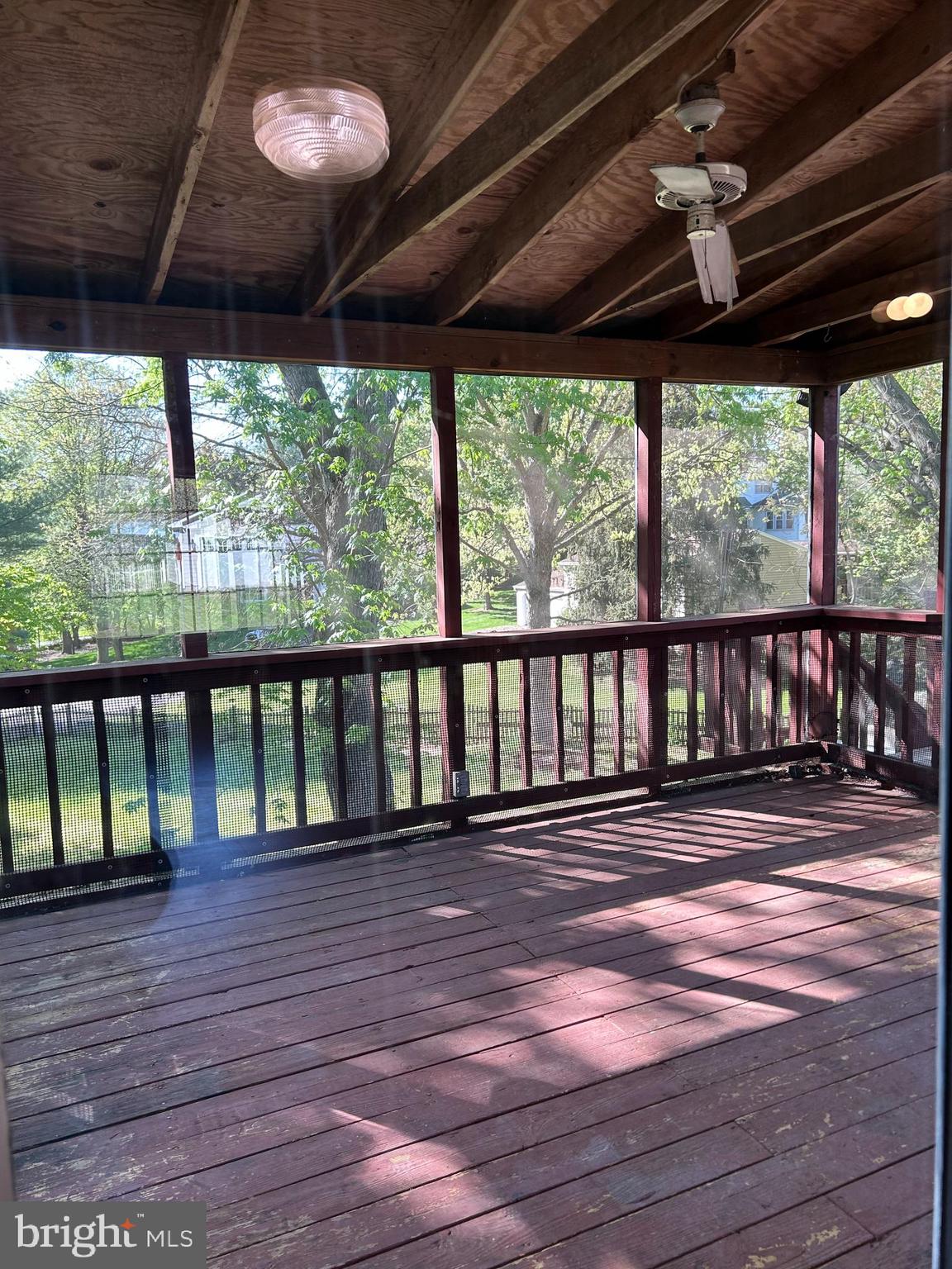 FOX MILL ESTATES - Residential Lease