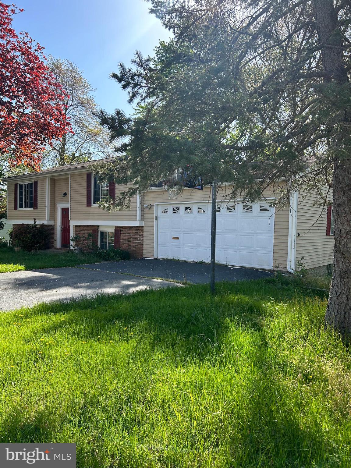 FOX MILL ESTATES - Residential Lease