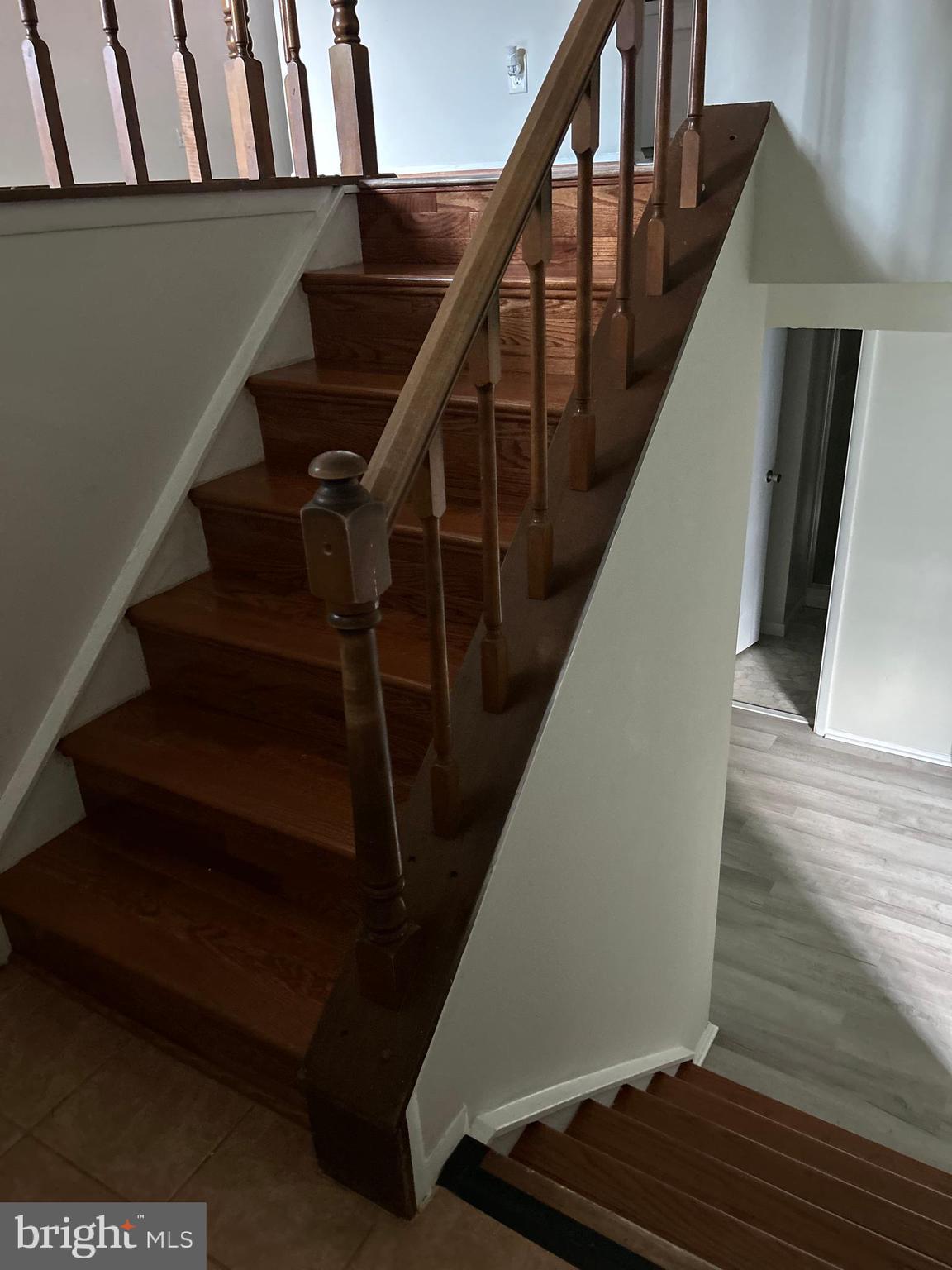 FOX MILL ESTATES - Residential Lease