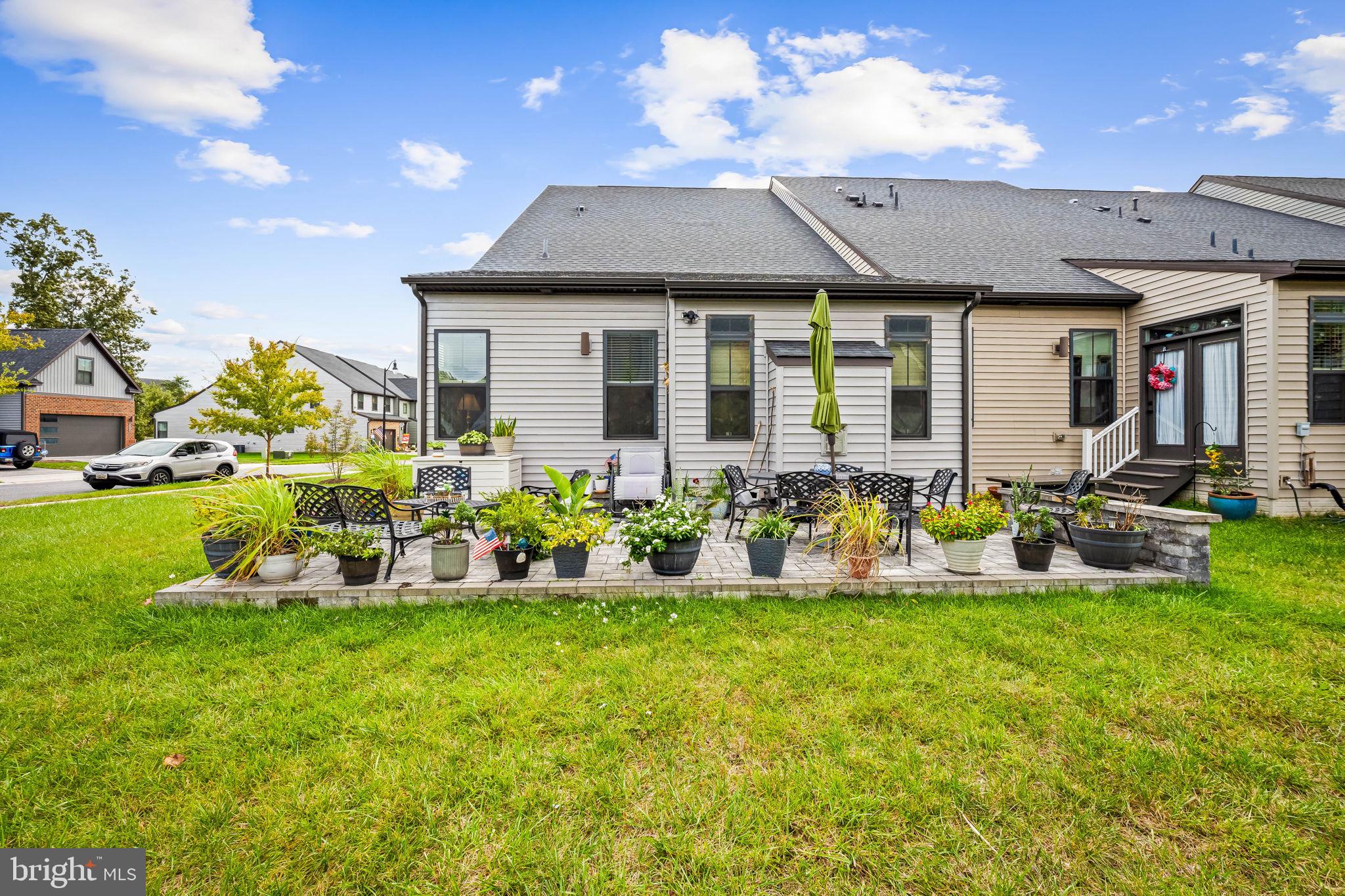 TANYARD SHORES - Residential