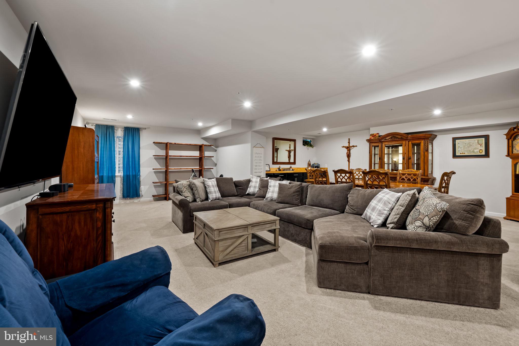 TANYARD SHORES - Residential