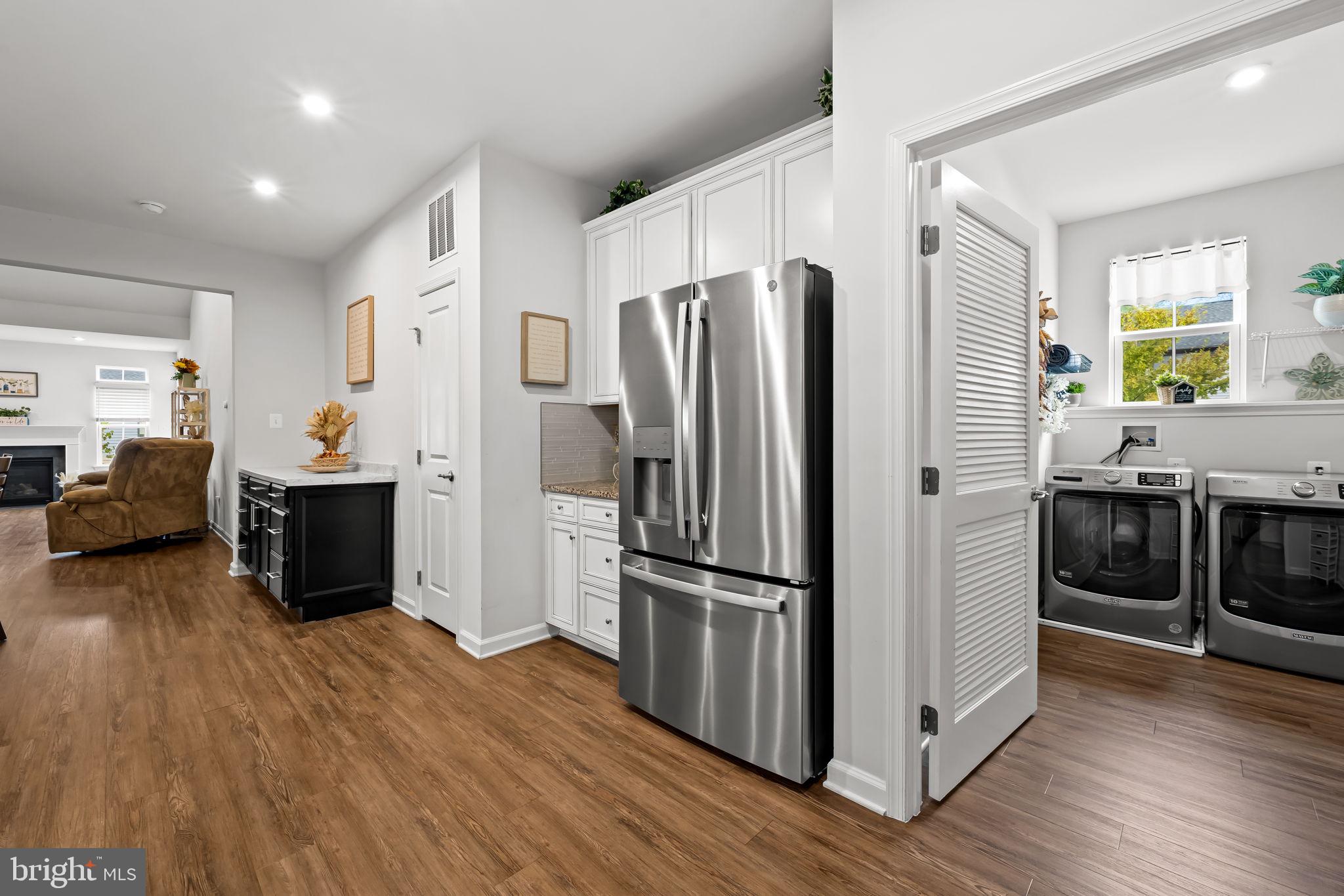 TANYARD SHORES - Residential