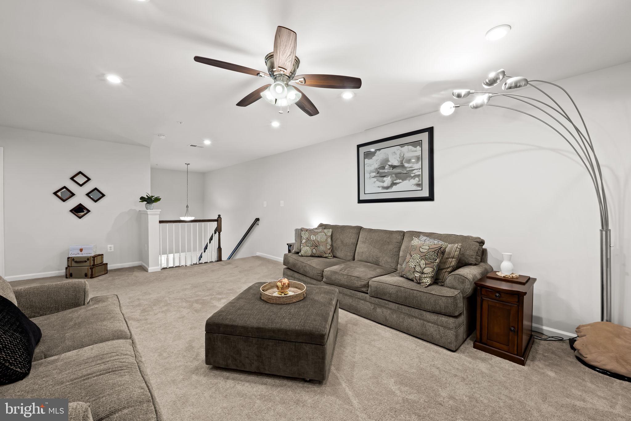 TANYARD SHORES - Residential