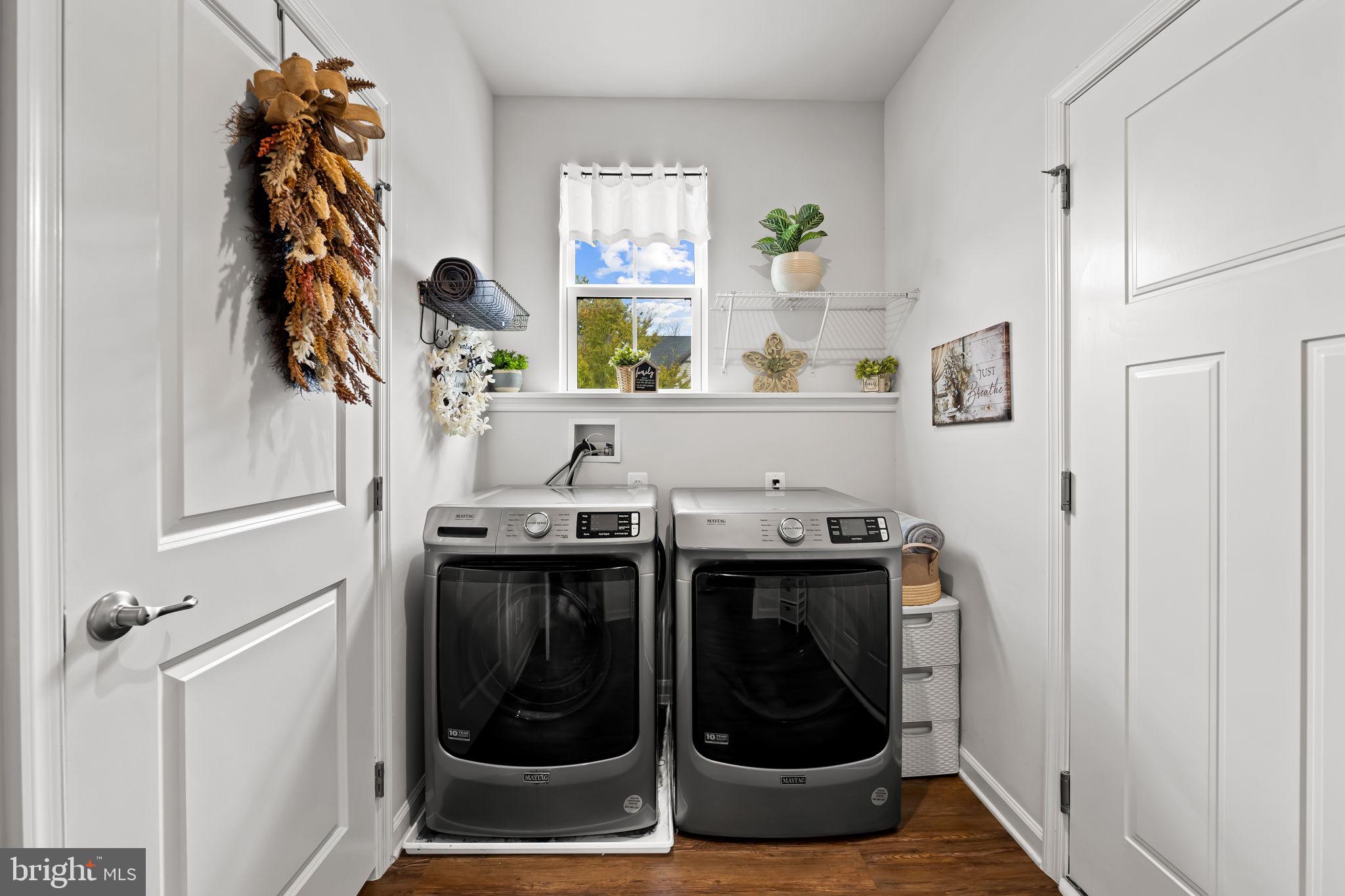 TANYARD SHORES - Residential