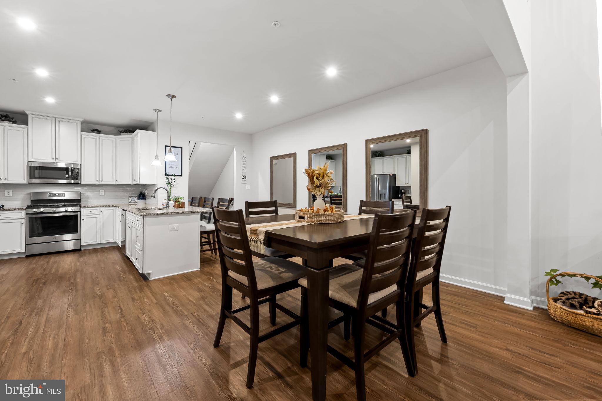 TANYARD SHORES - Residential