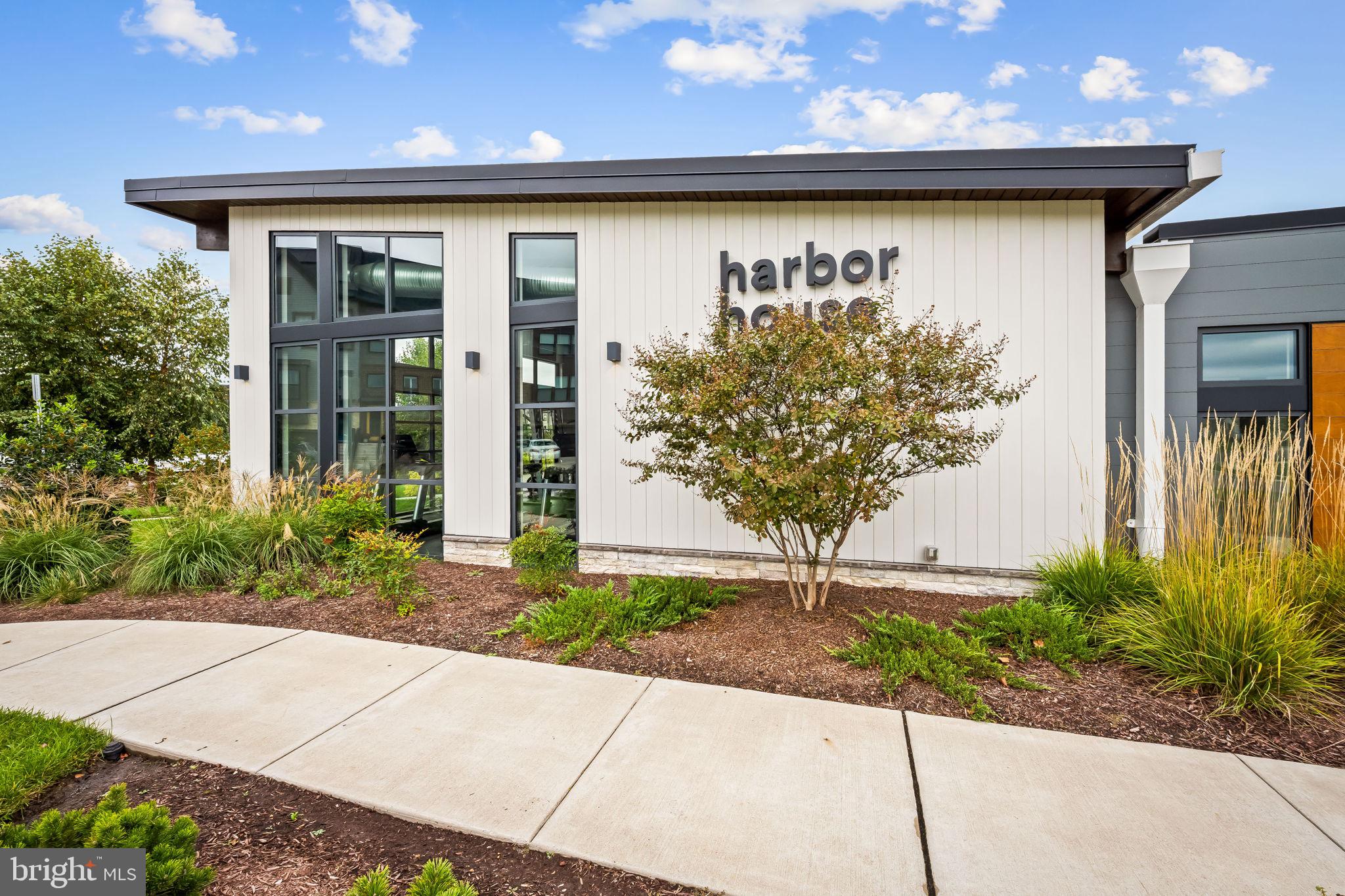 TANYARD SHORES - Residential