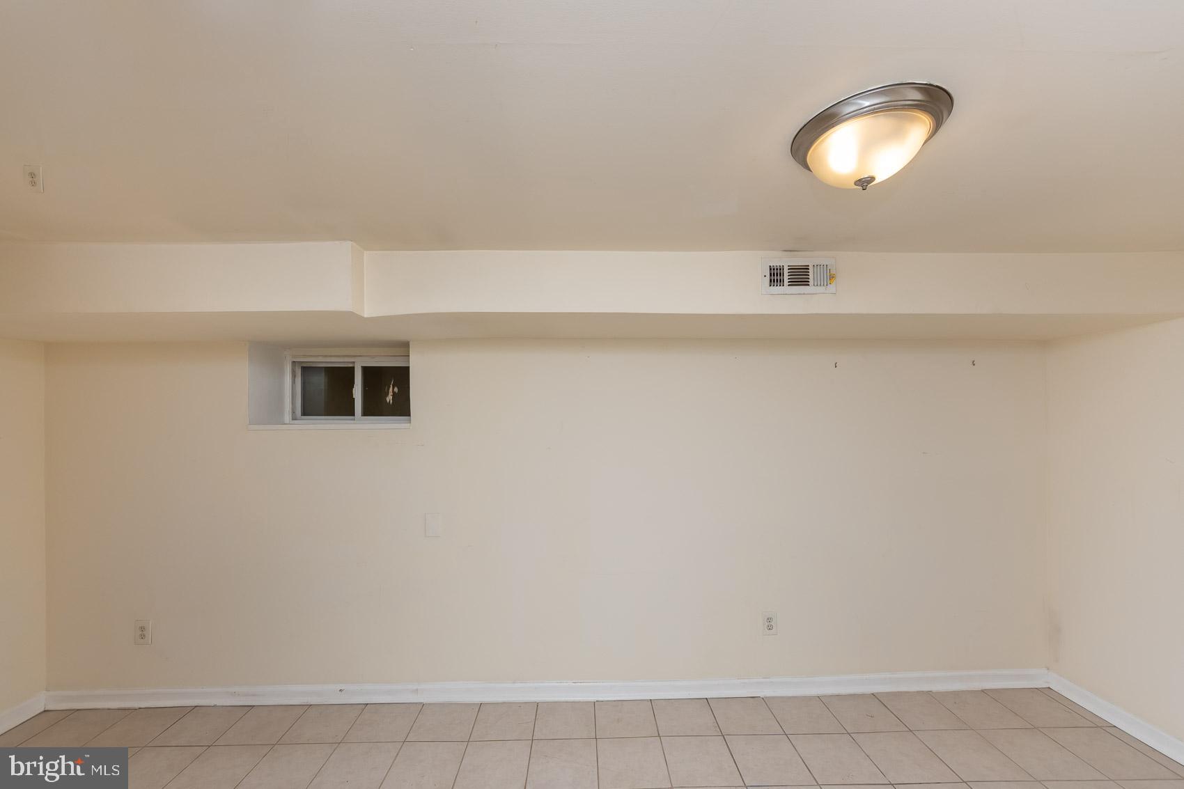 MADISON PARK HISTORIC DISTRICT - Residential Income